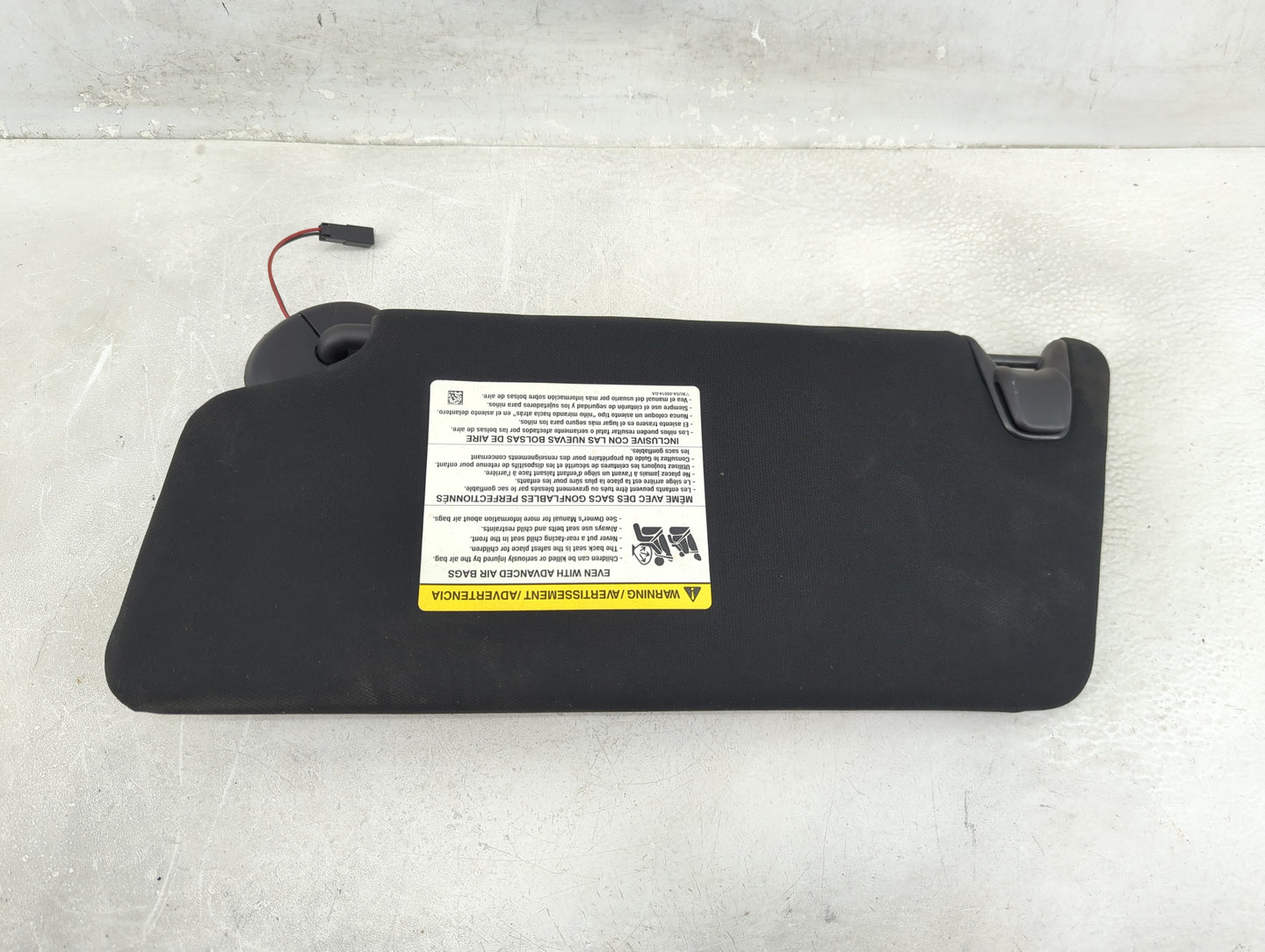 2016 Ford Explorer Sun Visor Shade Replacement Passenger Right Mirror Fits OEM Used Auto Parts - Oemusedautoparts1.com