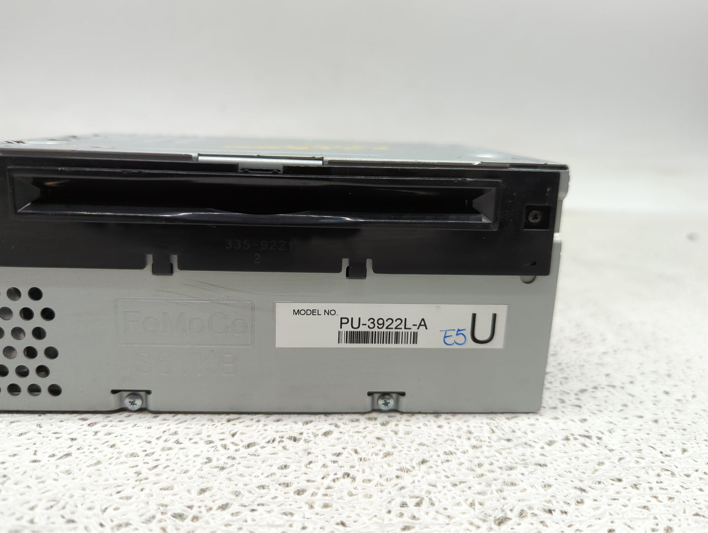 2016-2017 Ford Explorer Radio AM FM Cd Player Receiver Replacement P/N:GB5T-19C107-BF Fits Fits 2016 2017 OEM Used Auto Part