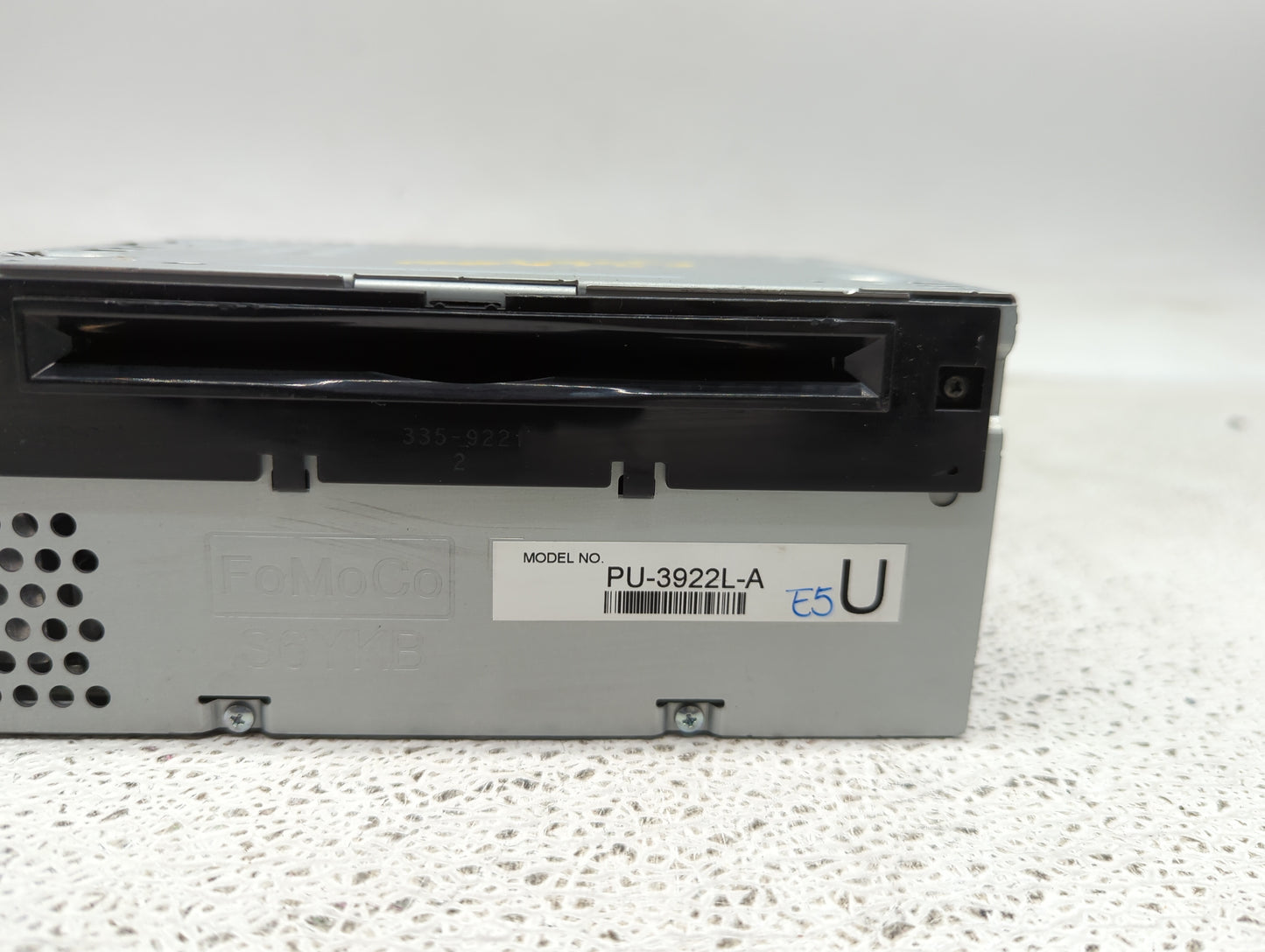 2016-2017 Ford Explorer Radio AM FM Cd Player Receiver Replacement P/N:GB5T-19C107-BF Fits Fits 2016 2017 OEM Used Auto Part