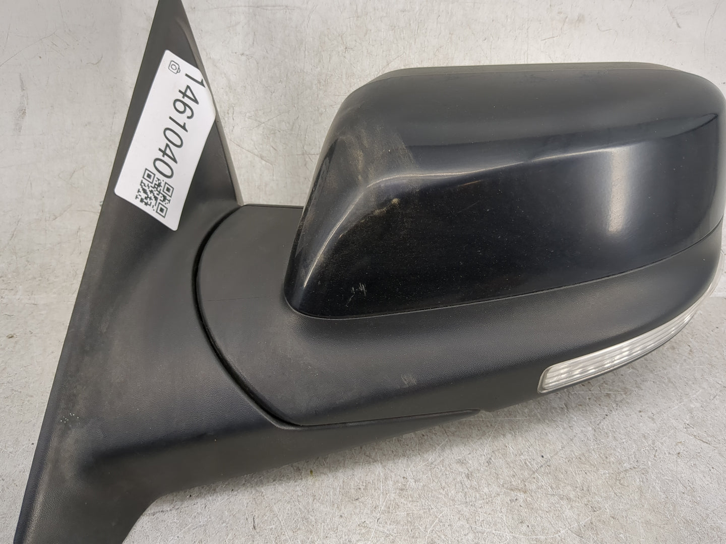 2016-2019 Ford Explorer Driver Side View Mirror - Left Door Mirror OEM Used - Oemusedautoparts1.com
