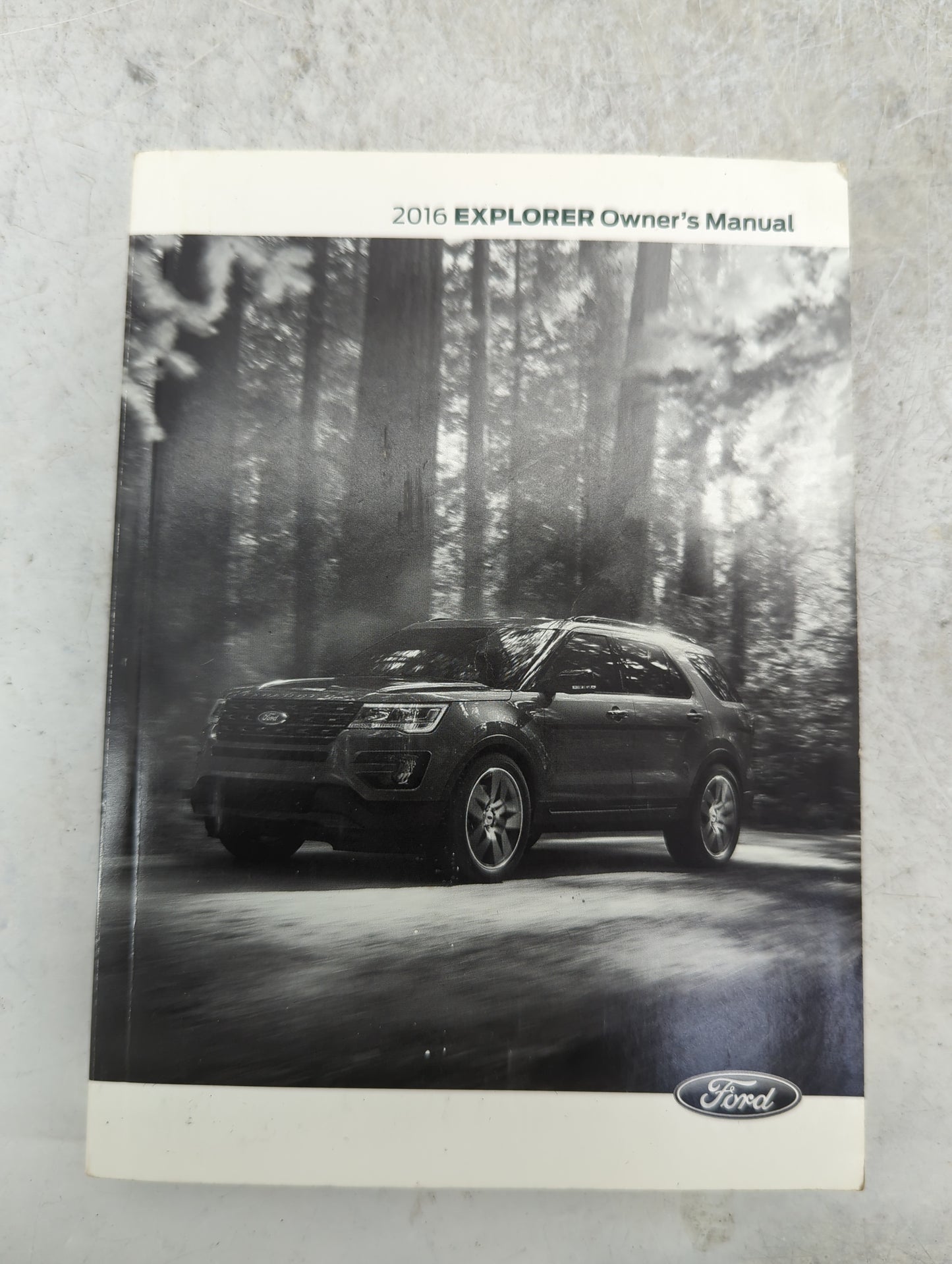 2016 Ford Explorer Owners Manual Book Guide P/N:GL2J19A321AB OEM Used Auto Parts - Oemusedautoparts1.com