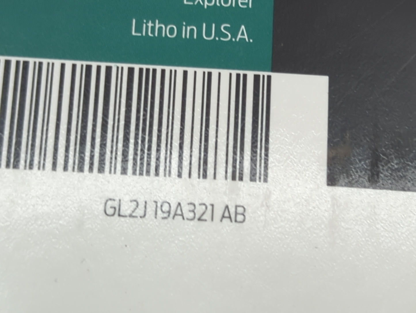 2016 Ford Explorer Owners Manual Book Guide P/N:GL2J19A321AB OEM Used Auto Parts - Oemusedautoparts1.com