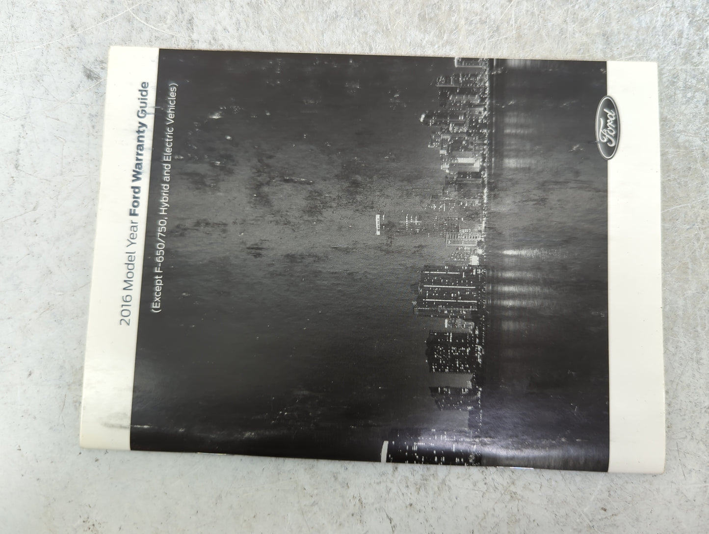 2016 Ford Explorer Owners Manual Book Guide P/N:GL2J19A321AB OEM Used Auto Parts - Oemusedautoparts1.com