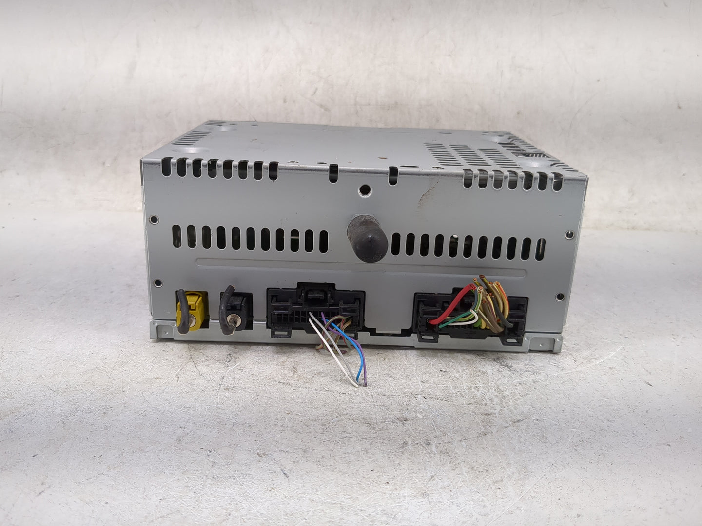 2016-2017 Ford Explorer Radio AM FM Cd Player Receiver Replacement P/N:PU-3922L-B GB5T-19C107-BG Fits Fits 2016 2017 OEM Use