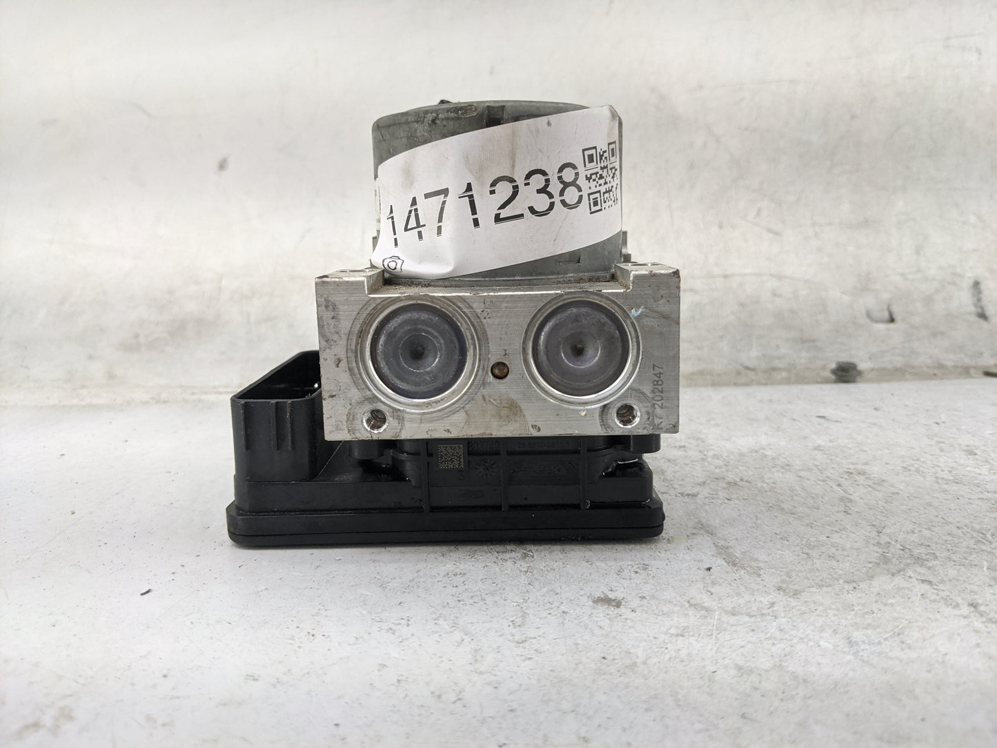 2016 Ford Explorer ABS Pump Control Module Replacement P/N:FB53-2C405-AE FB53-2C219-AE Fits OEM Used Auto Parts - Oemusedaut