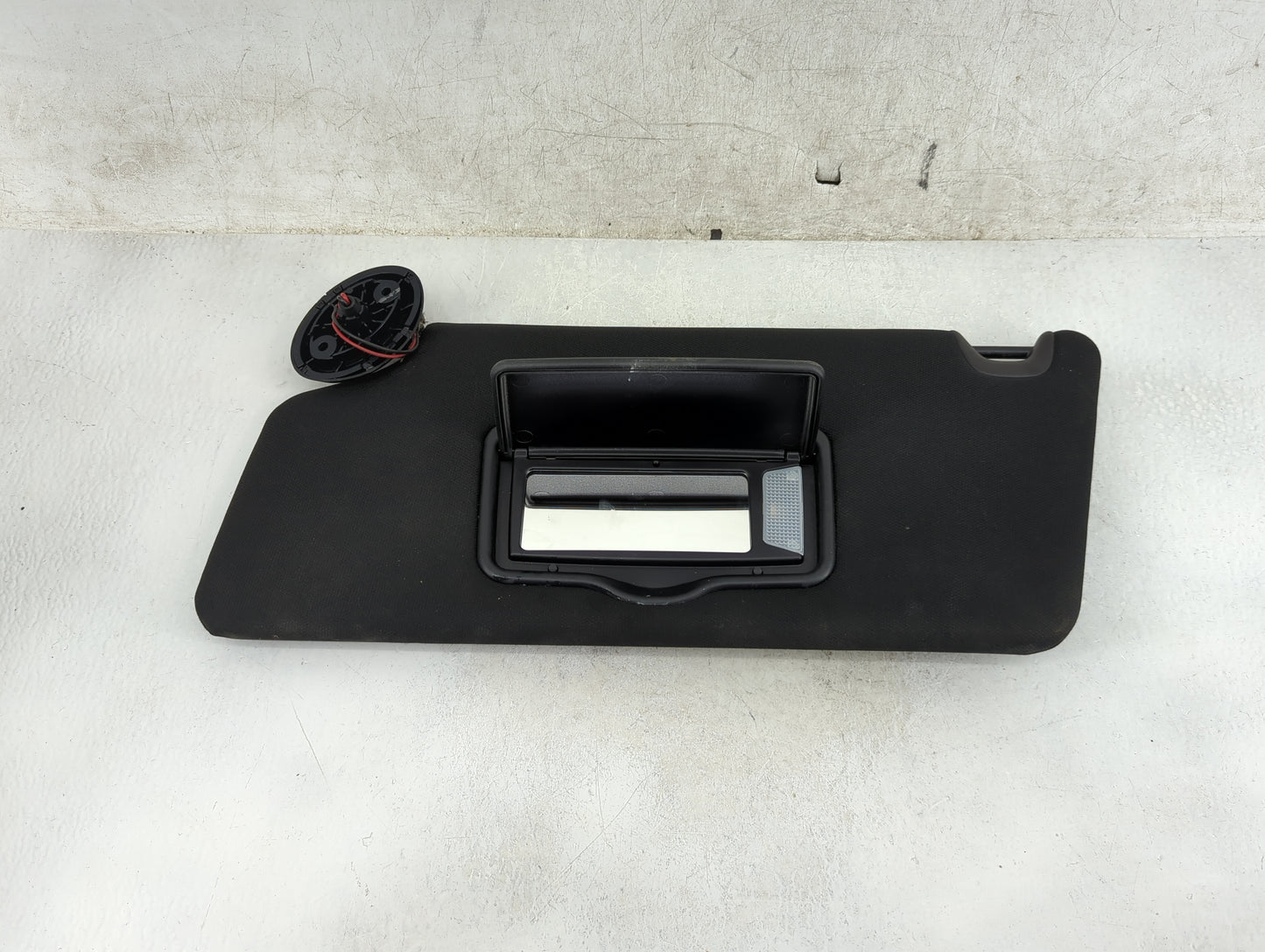 2016 Ford Explorer Sun Visor Shade Replacement Driver Left Mirror Fits OEM Used Auto Parts - Oemusedautoparts1.com