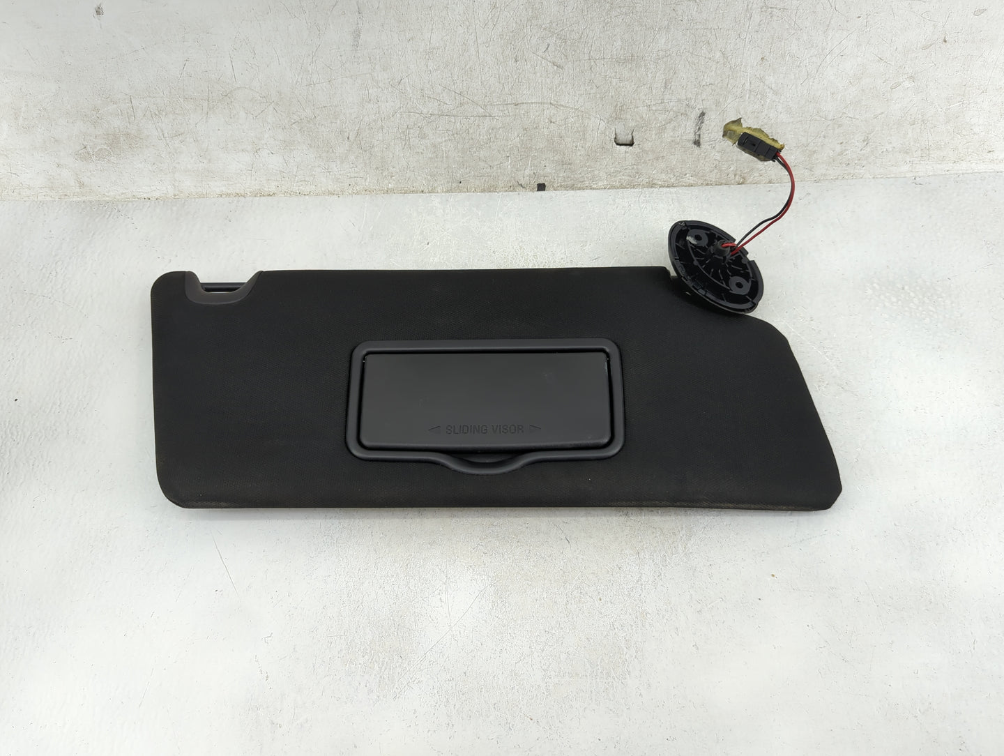2016 Ford Explorer Sun Visor Shade Replacement Passenger Right Mirror Fits OEM Used Auto Parts - Oemusedautoparts1.com