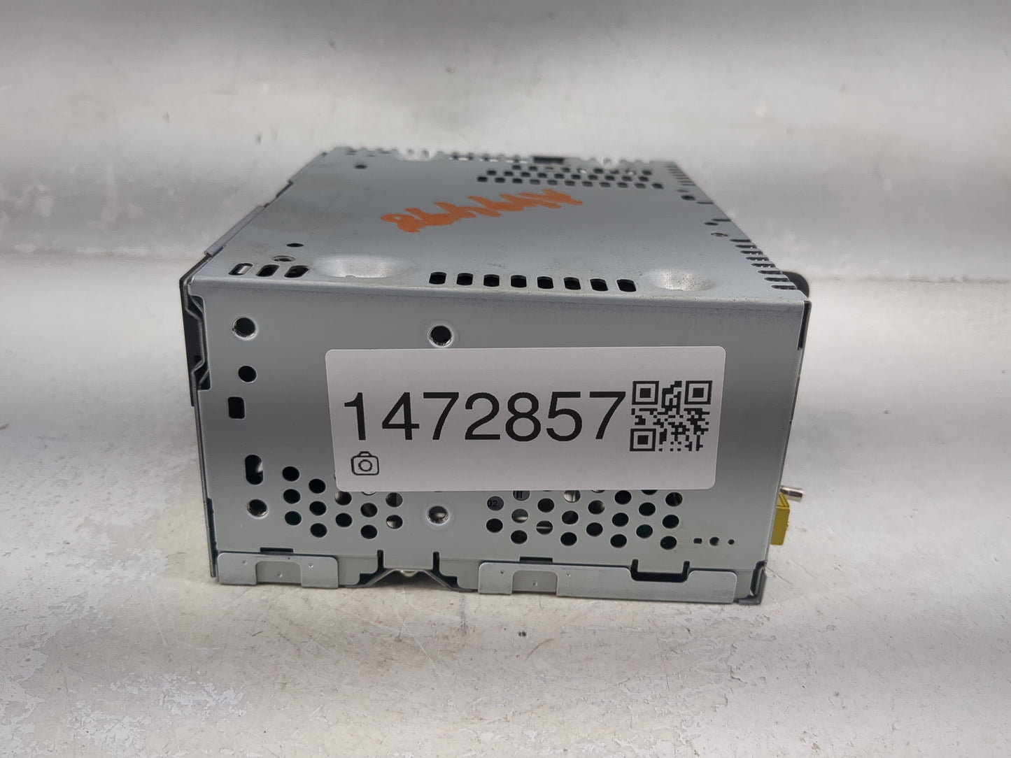 2016-2017 Ford Explorer Radio AM FM Cd Player Receiver Replacement P/N:GB5T-19C107-BF PU-3922L-A Fits Fits 2016 2017 OEM Use