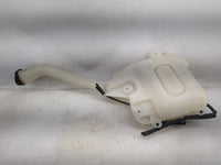 2016-2019 Ford Explorer Windshield Washer Fluid Reservoir Bottle Oem 1473829 - Oemusedautoparts1.com