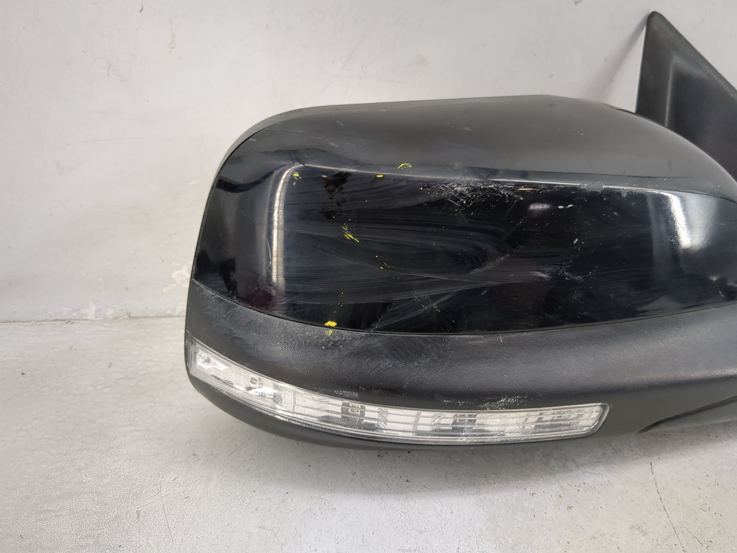 2016 Ford Explorer Passenger Side View Mirror - Right Door Mirror OEM Used - Oemusedautoparts1.com