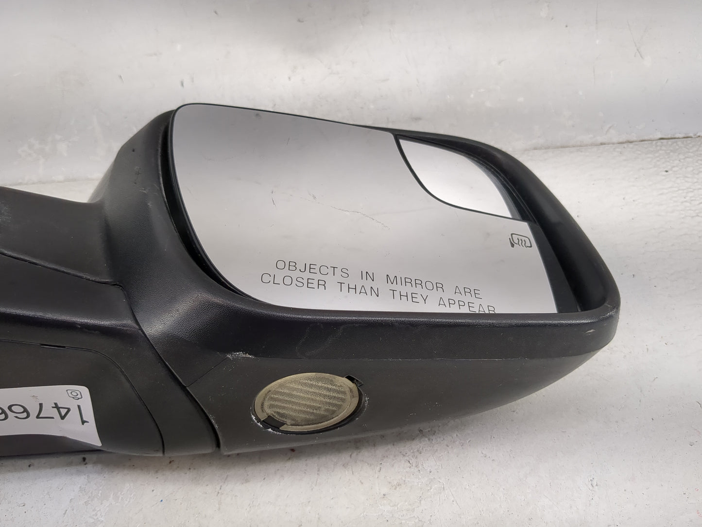 2016 Ford Explorer Passenger Side View Mirror - Right Door Mirror OEM Used - Oemusedautoparts1.com