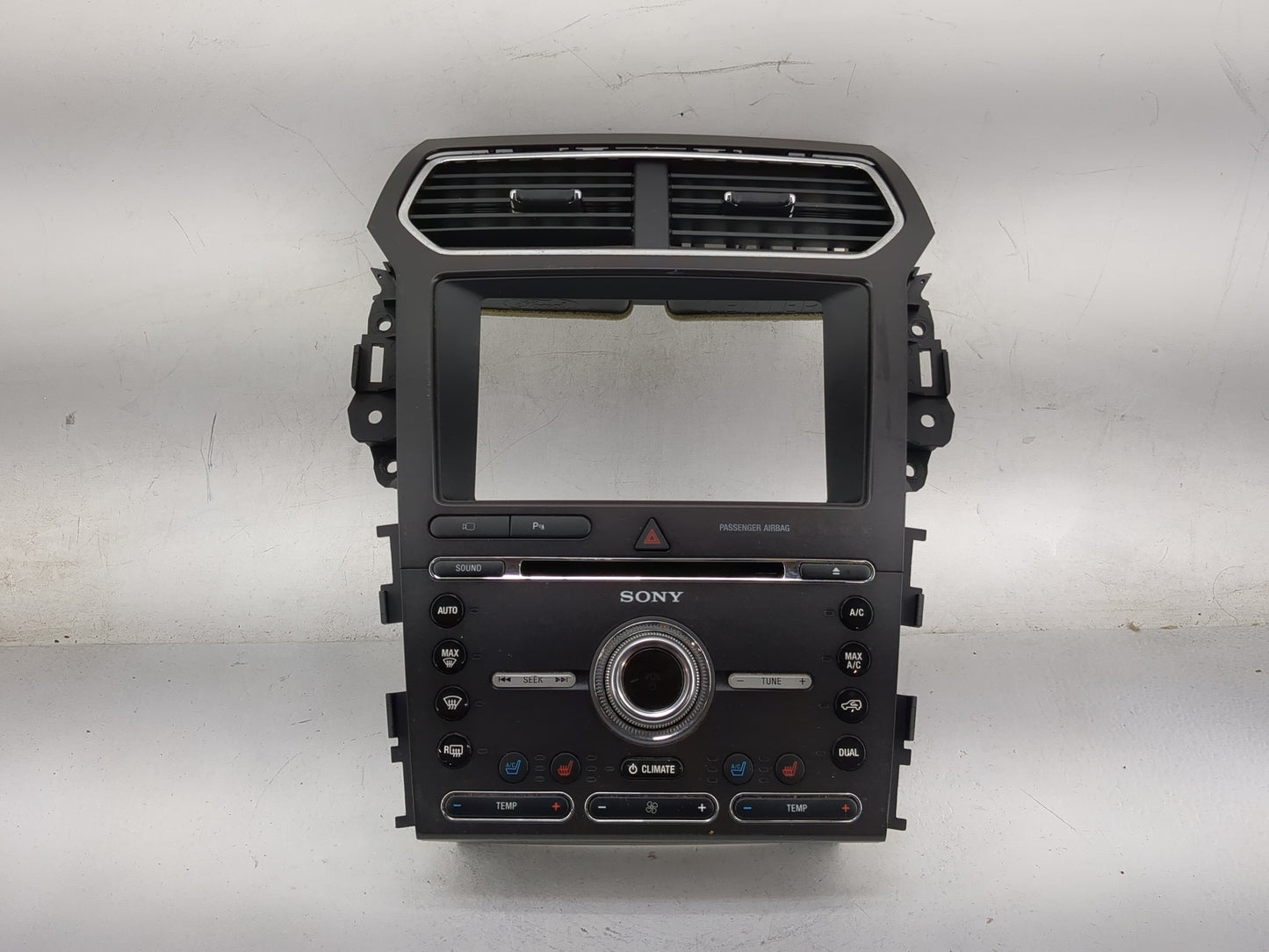 2016-2016 Ford Explorer Radio Control Panel 1481665 - Oemusedautoparts1.com