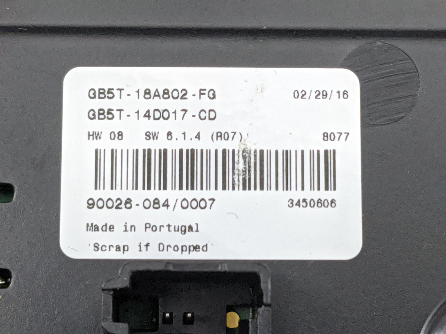 2016-2016 Ford Explorer Radio Control Panel Black - Oemusedautoparts1.com