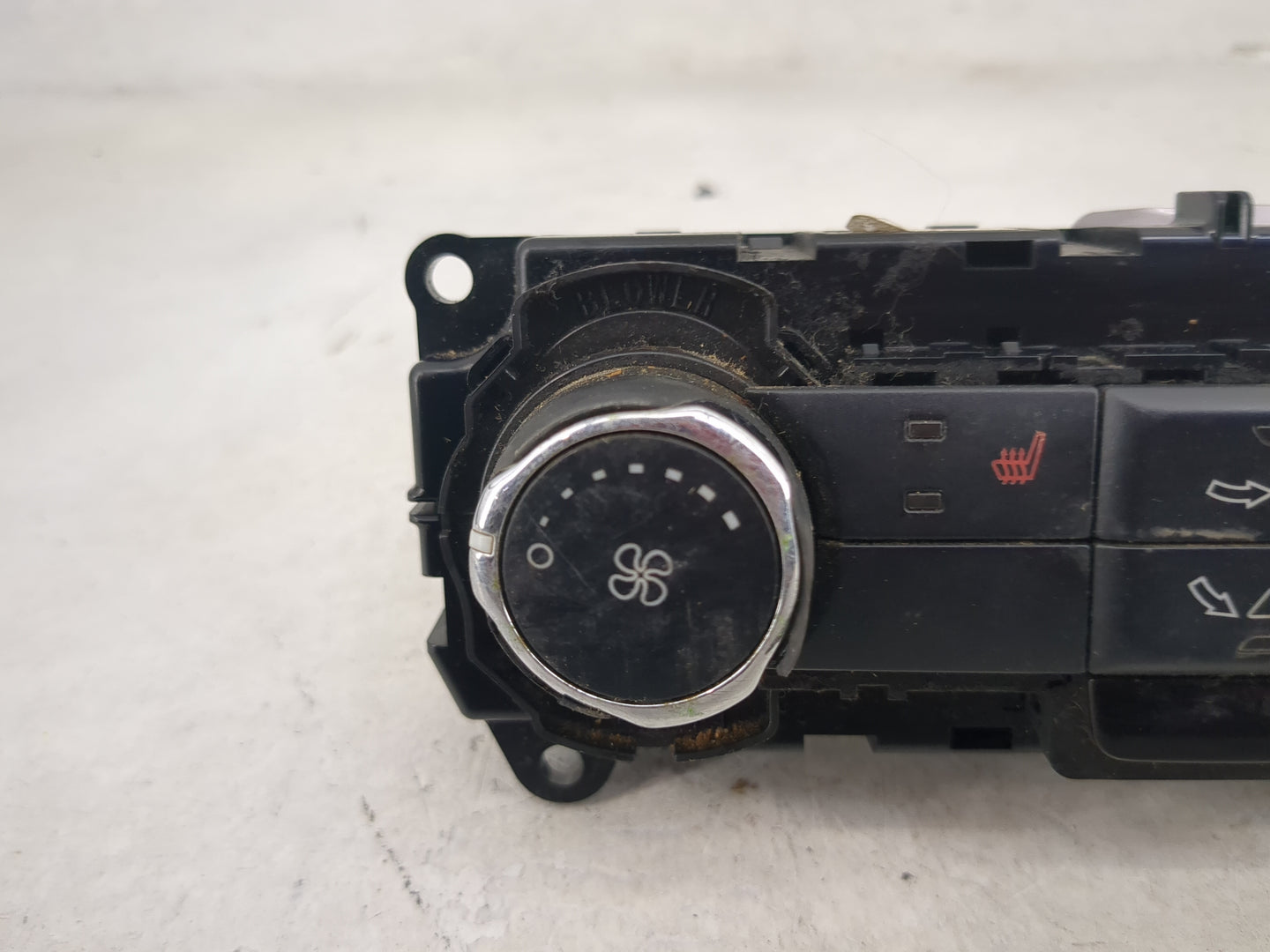 2016 Ford Explorer Climate Control Module Temperature AC/Heater Replacement P/N:GB5T-19980-CD Fits OEM Used Auto Parts - Oem