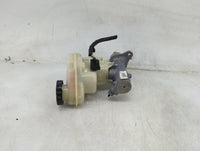 Ford Explorer Brake Master Cylinder 1490399 - Oemusedautoparts1.com