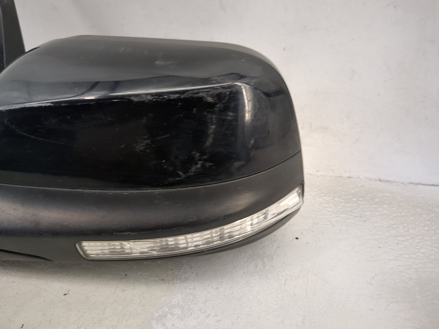 2016 Ford Explorer Driver Side View Mirror - Left Door Mirror OEM Used - Oemusedautoparts1.com