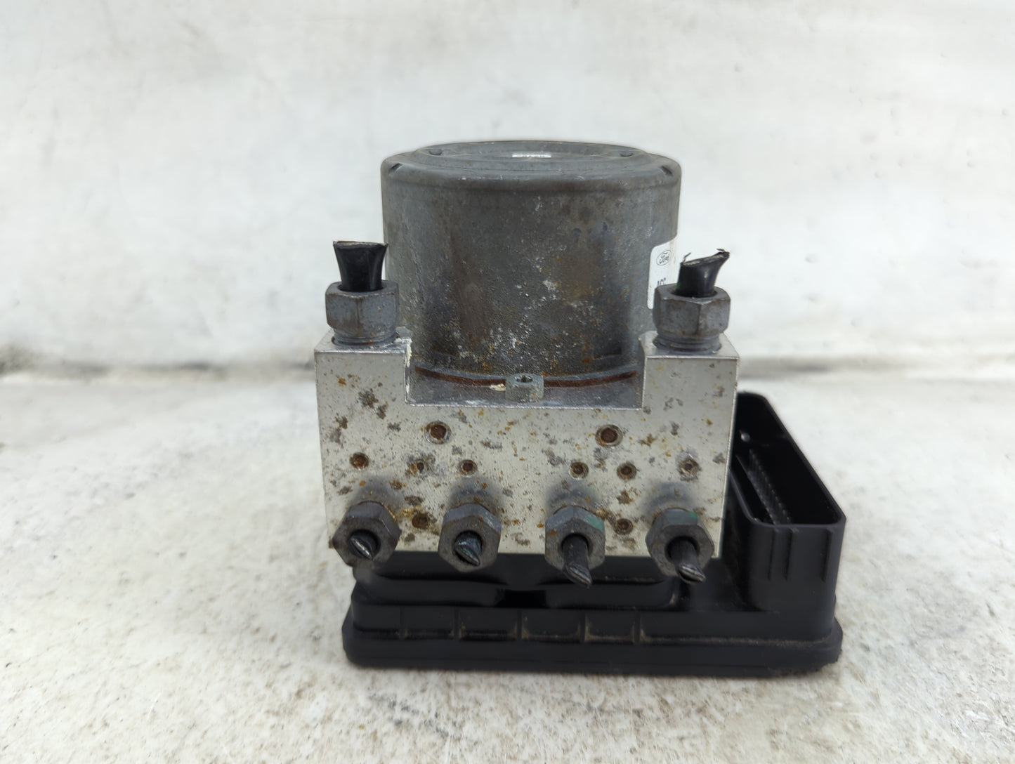 2016 Ford Explorer ABS Pump Control Module Replacement P/N:FB53-2C219-AE 28.5153-5108.3, T0831 Fits OEM Used Auto Parts - Oe