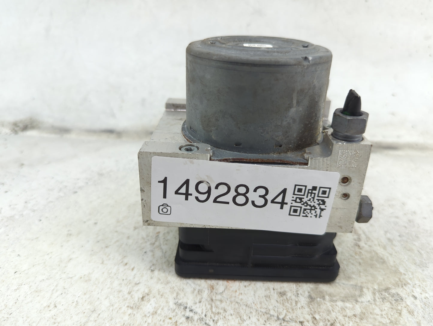 2016 Ford Explorer ABS Pump Control Module Replacement P/N:FB53-2C219-AE 28.5153-5108.3, T0831 Fits OEM Used Auto Parts - Oe