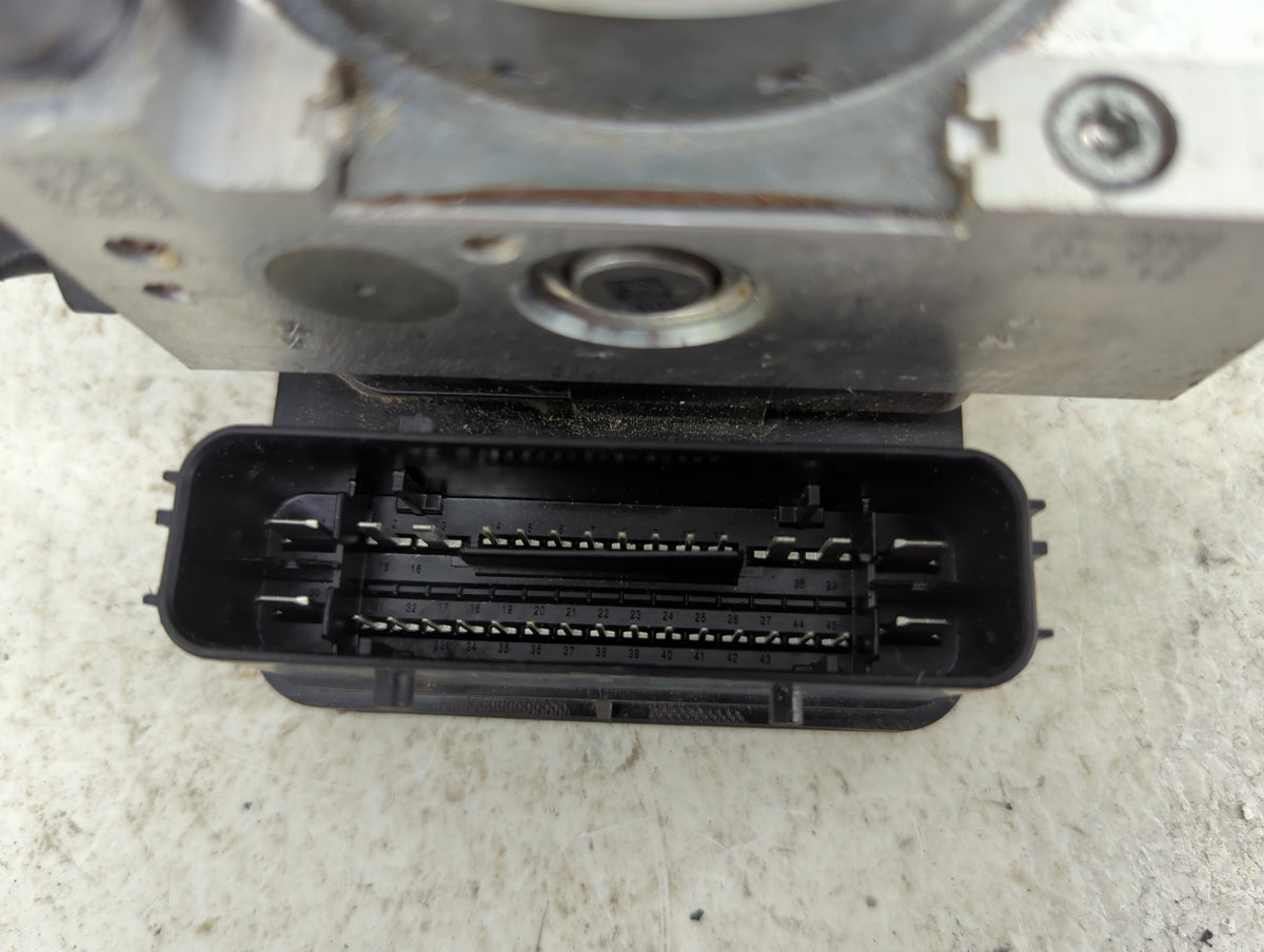 2016-2019 Ford Explorer Anti-Lock Brake ABS Pump Module Actuator OEM P/N:FB53-2C219-AE 28.5153-5108.3 Fits OEM Used Auto Par
