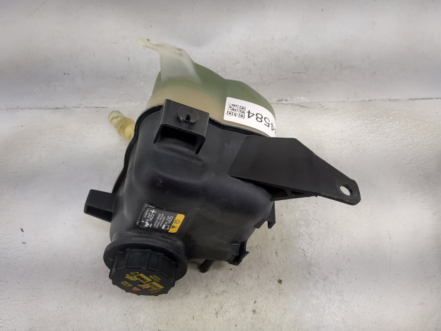 Ford Explorer Radiator Coolant Overflow Expansion Tank Bottle 1494584 - Oemusedautoparts1.com
