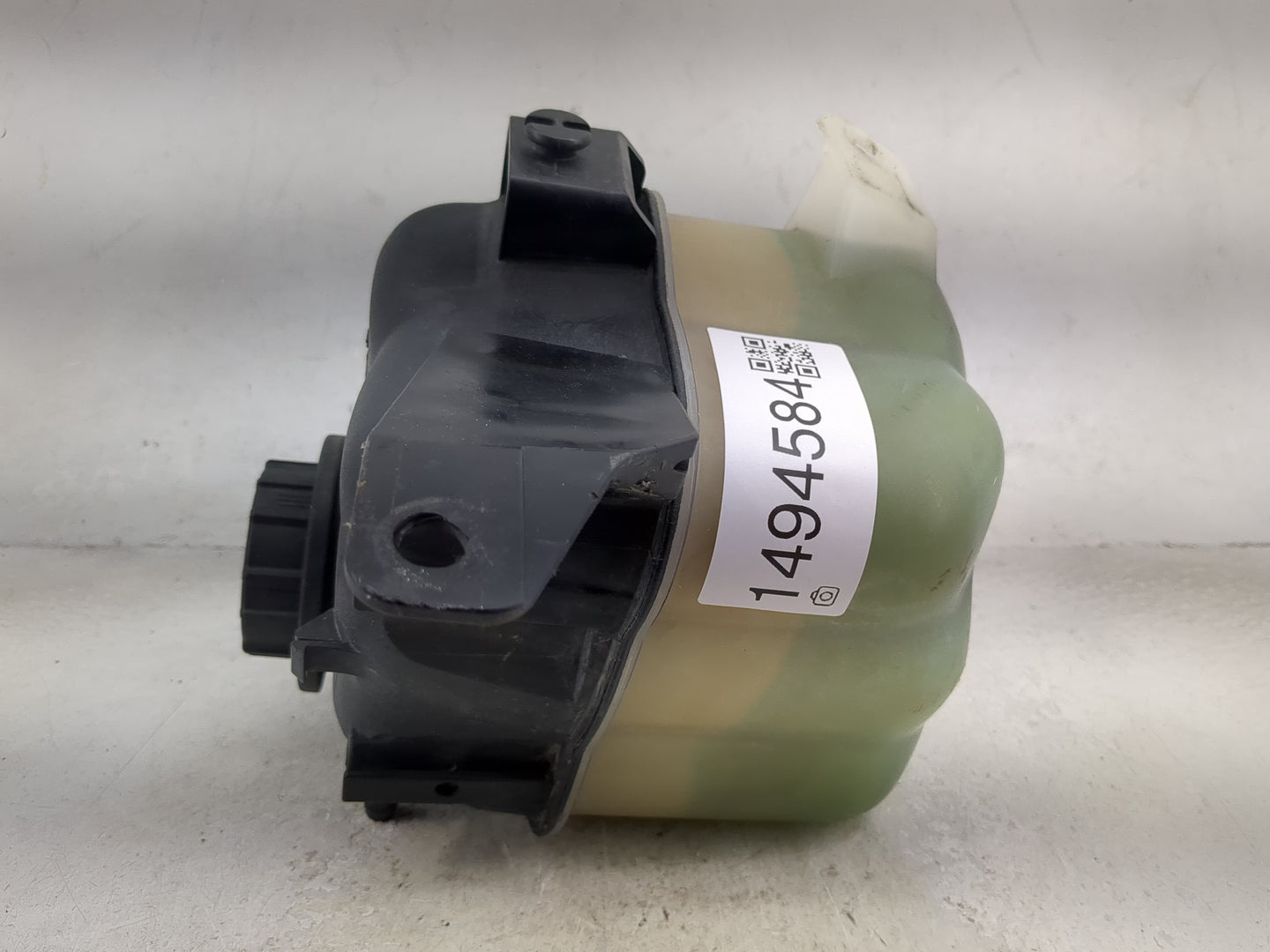 Ford Explorer Radiator Coolant Overflow Expansion Tank Bottle 1494584 - Oemusedautoparts1.com