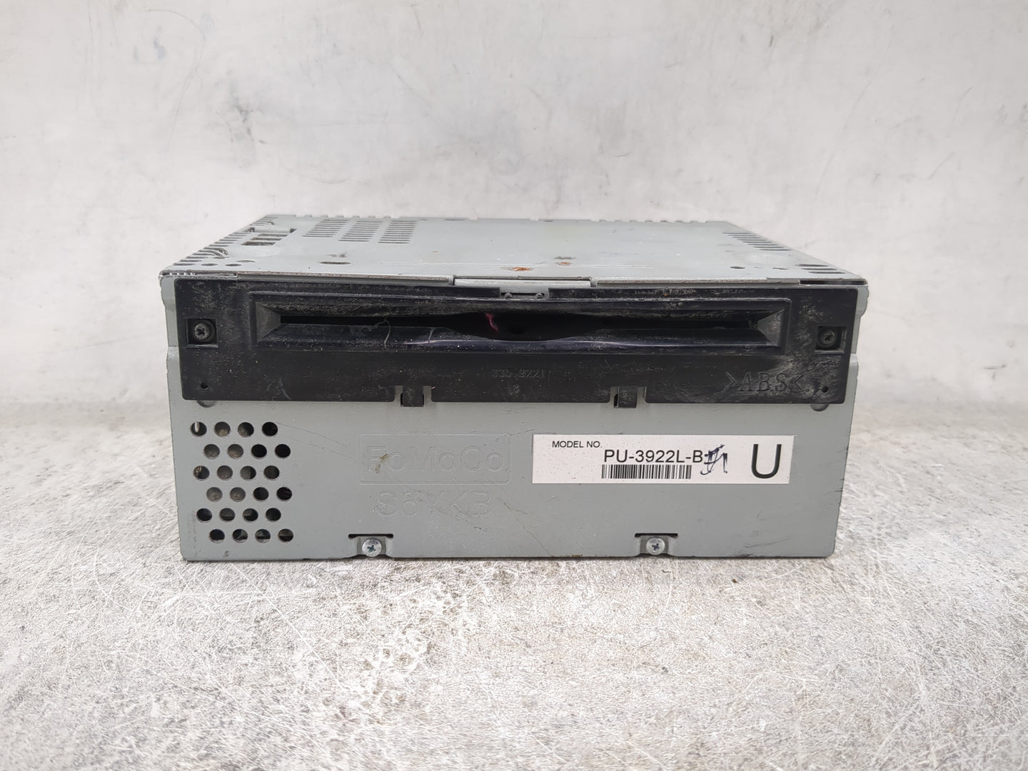 2016-2017 Ford Explorer Radio AM FM Cd Player Receiver Replacement P/N:PU-3922L-B GB5T-19C107-BG Fits Fits 2016 2017 OEM Use