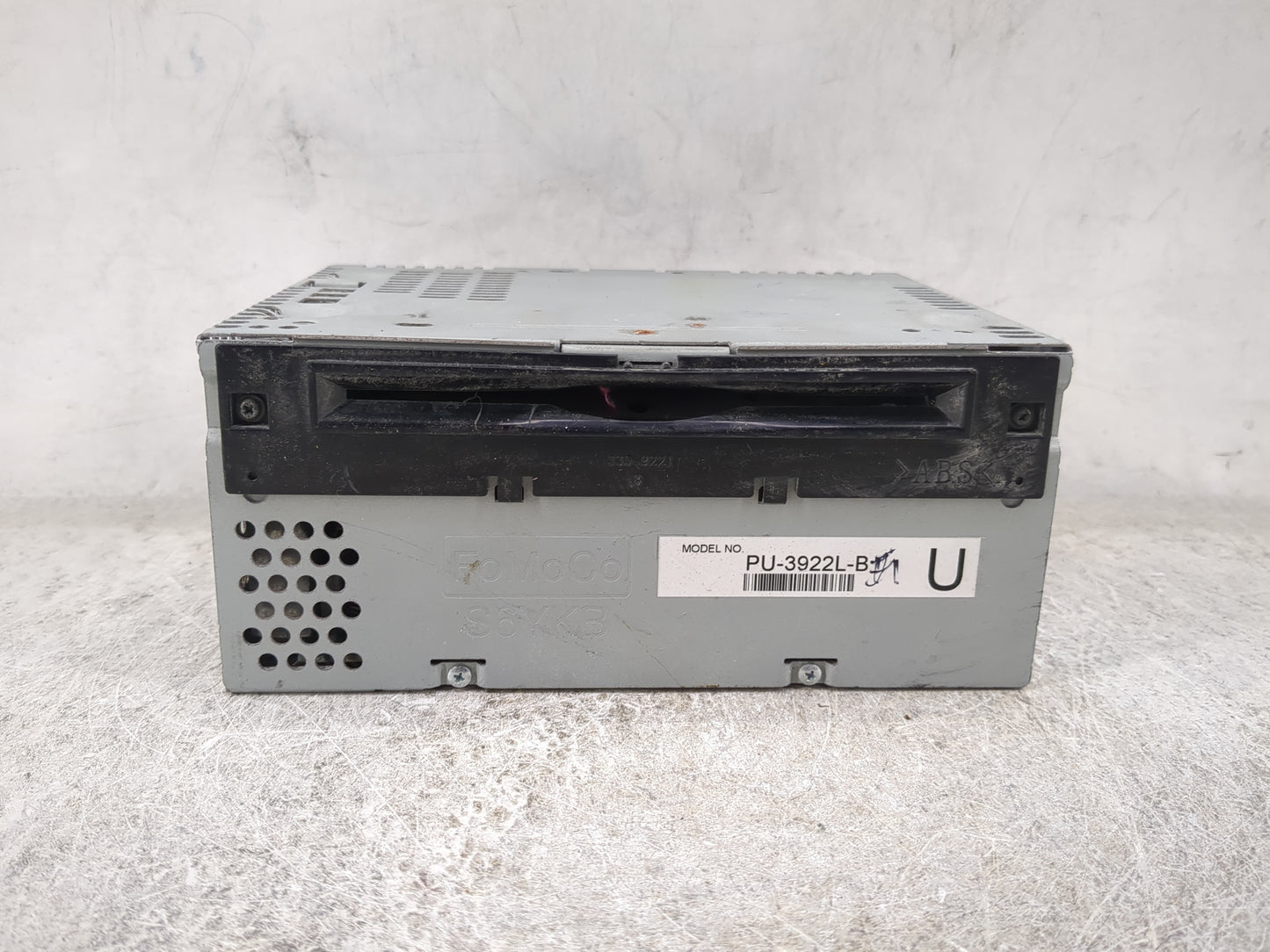2016-2017 Ford Explorer Radio AM FM Cd Player Receiver Replacement P/N:PU-3922L-B GB5T-19C107-BG Fits Fits 2016 2017 OEM Use
