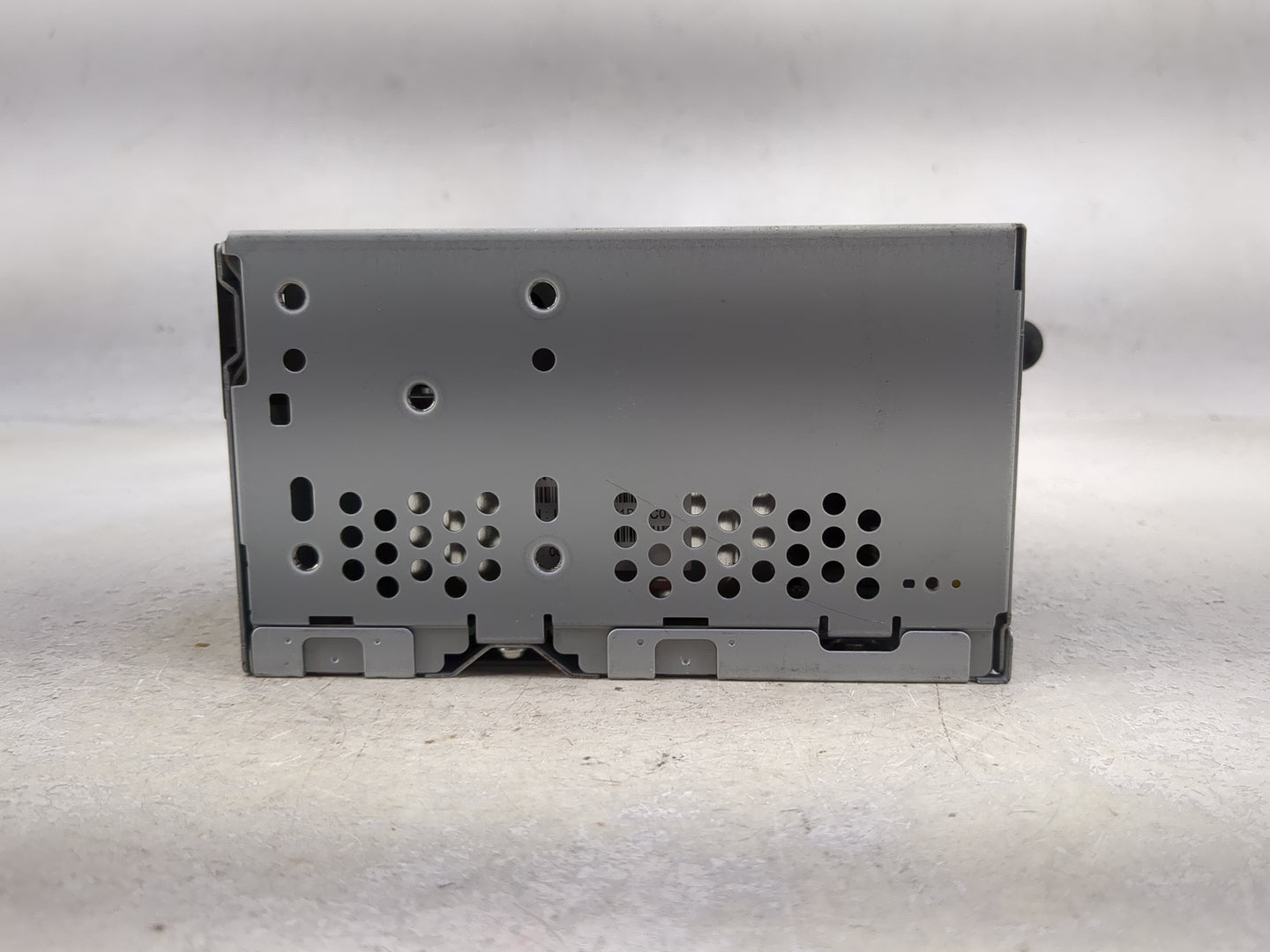2016-2017 Ford Explorer Radio AM FM Cd Player Receiver Replacement P/N:PU-3922L-A GB5T-19C107-BF Fits Fits 2016 2017 OEM Use