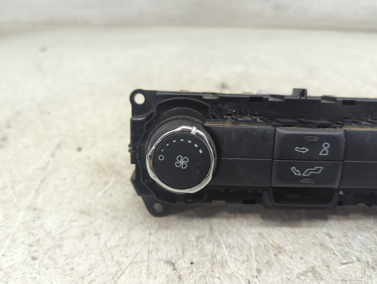 2016 Ford Explorer Climate Control Module Temperature AC/Heater Replacement P/N:GB5T-19980-BD Fits OEM Used Auto Parts - Oem