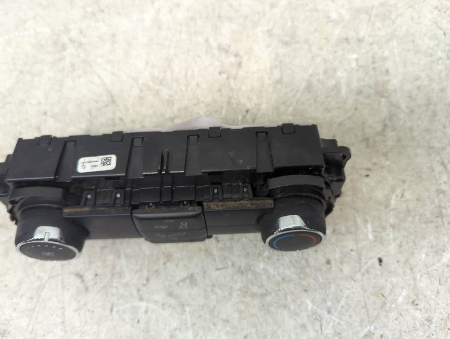 2016 Ford Explorer Climate Control Module Temperature AC/Heater Replacement P/N:GB5T-19980-BD Fits OEM Used Auto Parts - Oem