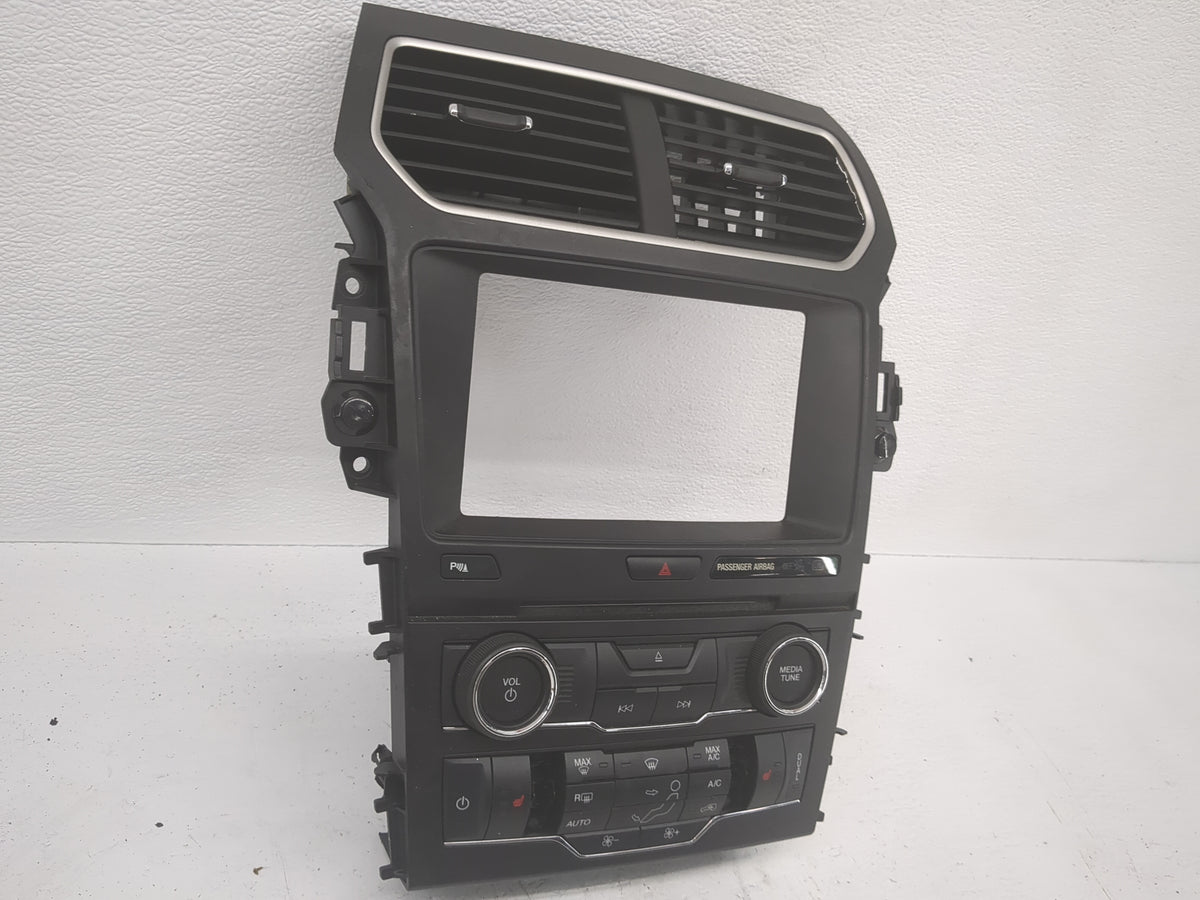 2016 Ford Explorer Climate Control Module Temperature AC/Heater Replacement P/N:GB5T-18A802-ED CV-FJ15E5GX Fits OEM Used Aut