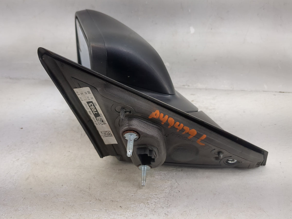 2016-2019 Ford Explorer Driver Side View Mirror - Left Door Mirror OEM Used - Oemusedautoparts1.com