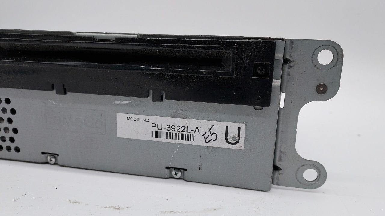 2016-2017 Ford Explorer Am Fm Cd Player Radio Receiver - Oemusedautoparts1.com