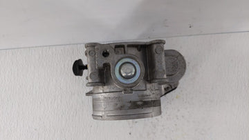 2011-2019 Ford Explorer Throttle Body P/N:AT4E-9F991-EM AT4E-9F991-EL Fits Fits 2011 2012 2013 2014 2015 2016 2017 2018 2019 OEM Used Auto Parts