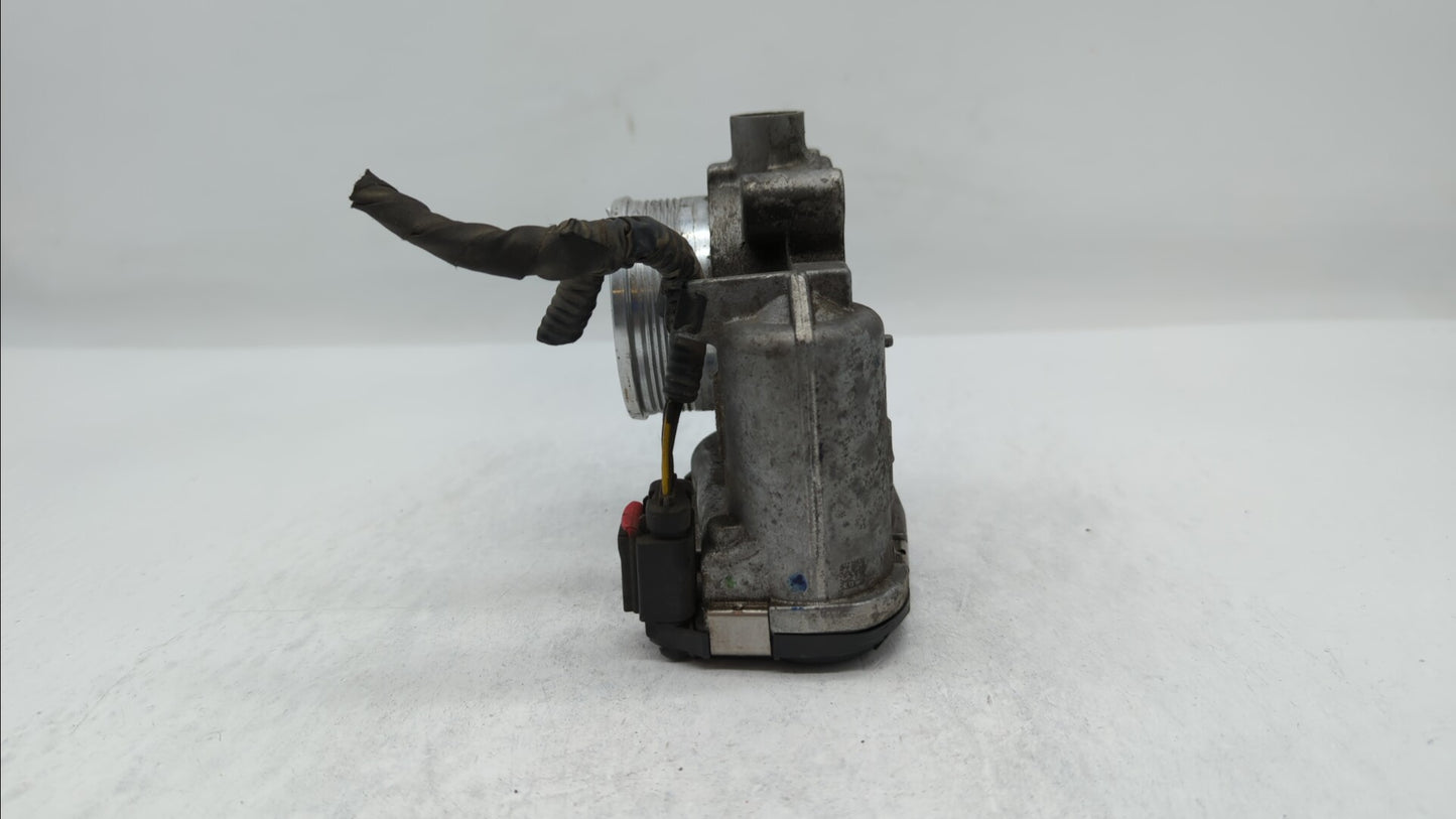 2016-2019 Ford Explorer Throttle Body P/N:DS7E-9F991-BB Fits Fits 2014 2015 2016 2017 2018 2019 OEM Used Auto Parts - Oemuse