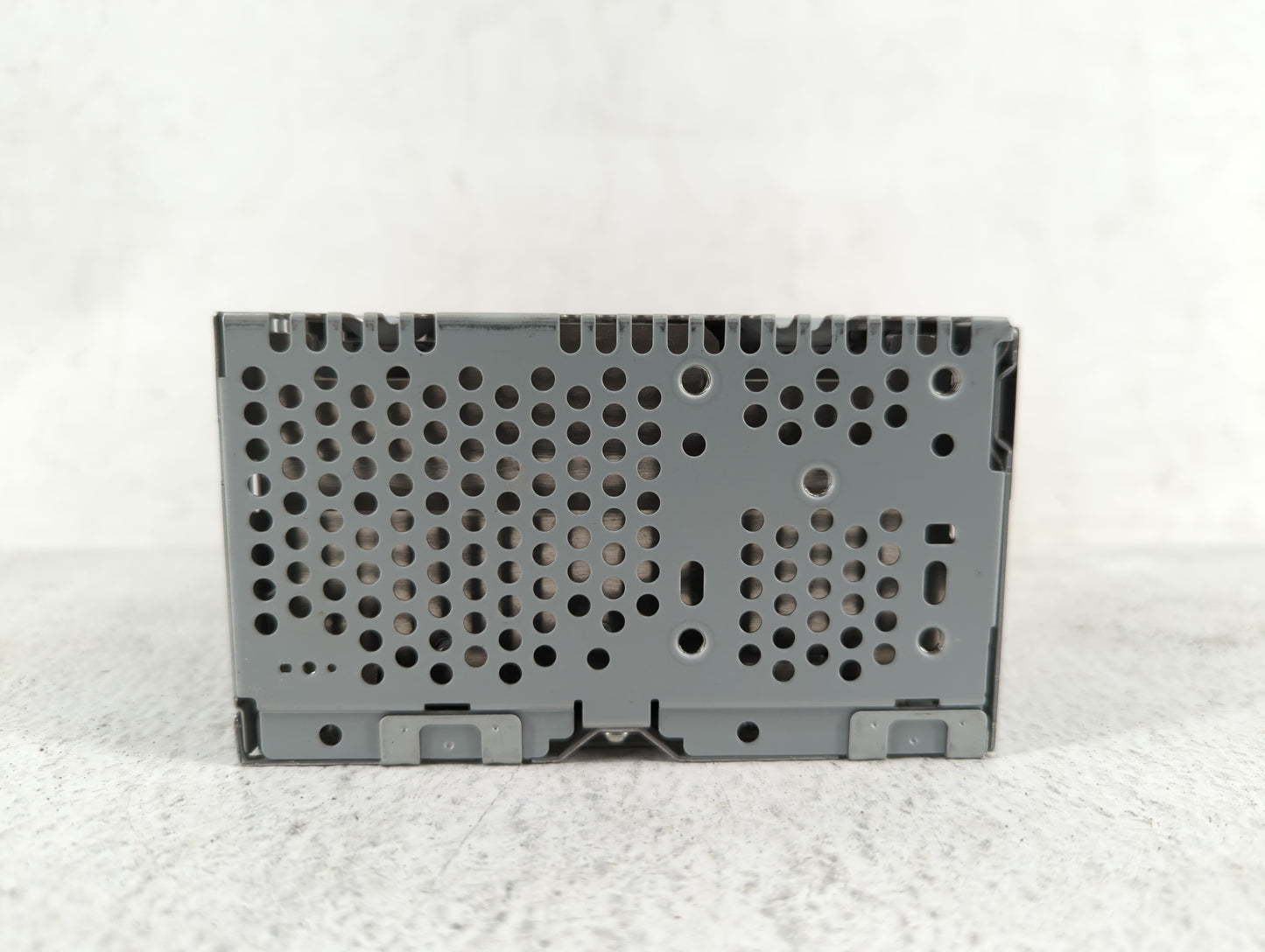 2016-2017 Ford Explorer Am Fm Cd Player Radio Receiver - Oemusedautoparts1.com