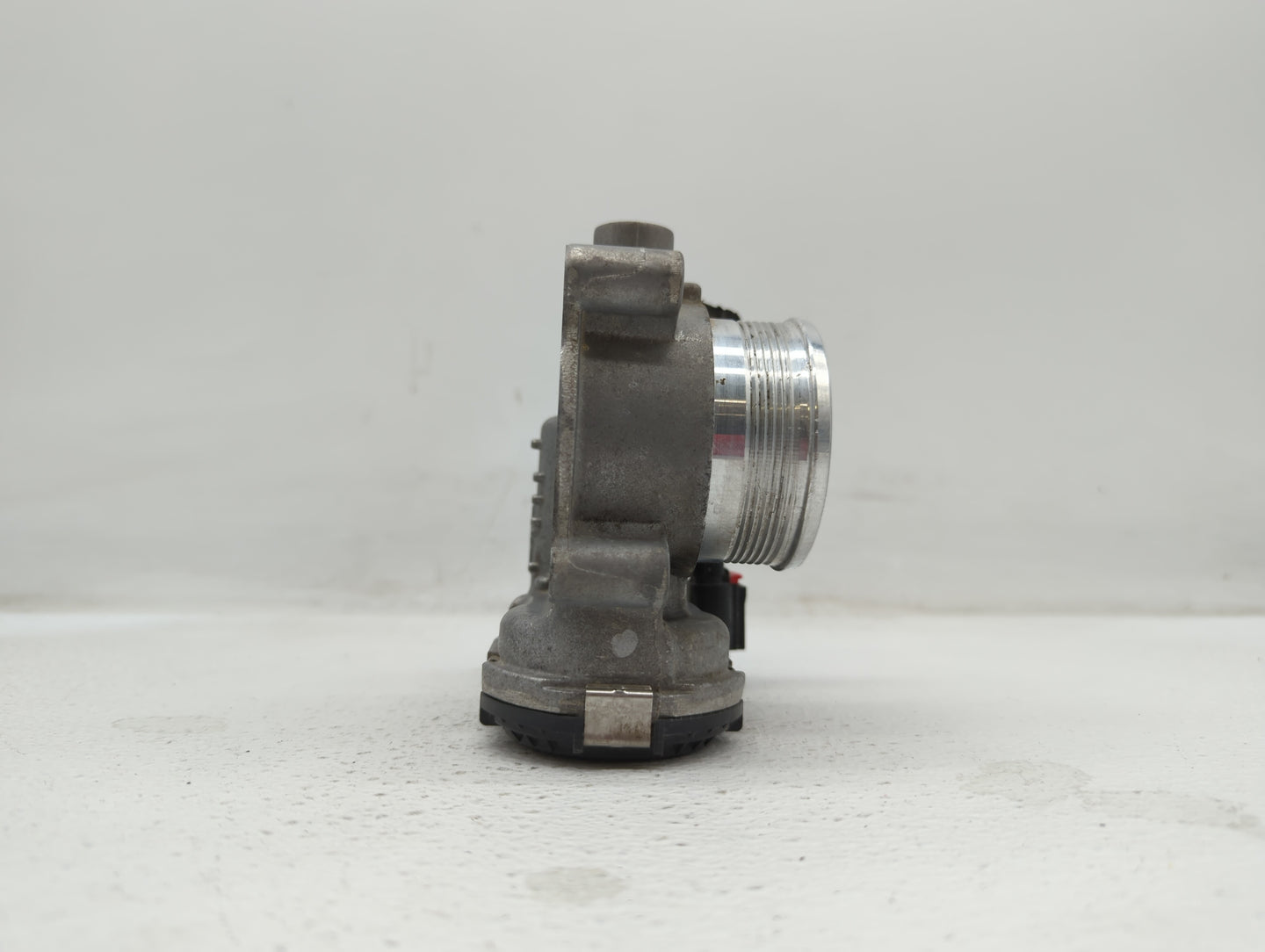 2016-2019 Ford Explorer Throttle Body P/N:0 280 750 566 DS7E-9F991-BB Fits Fits 2014 2015 2016 2017 2018 2019 OEM Used Auto 