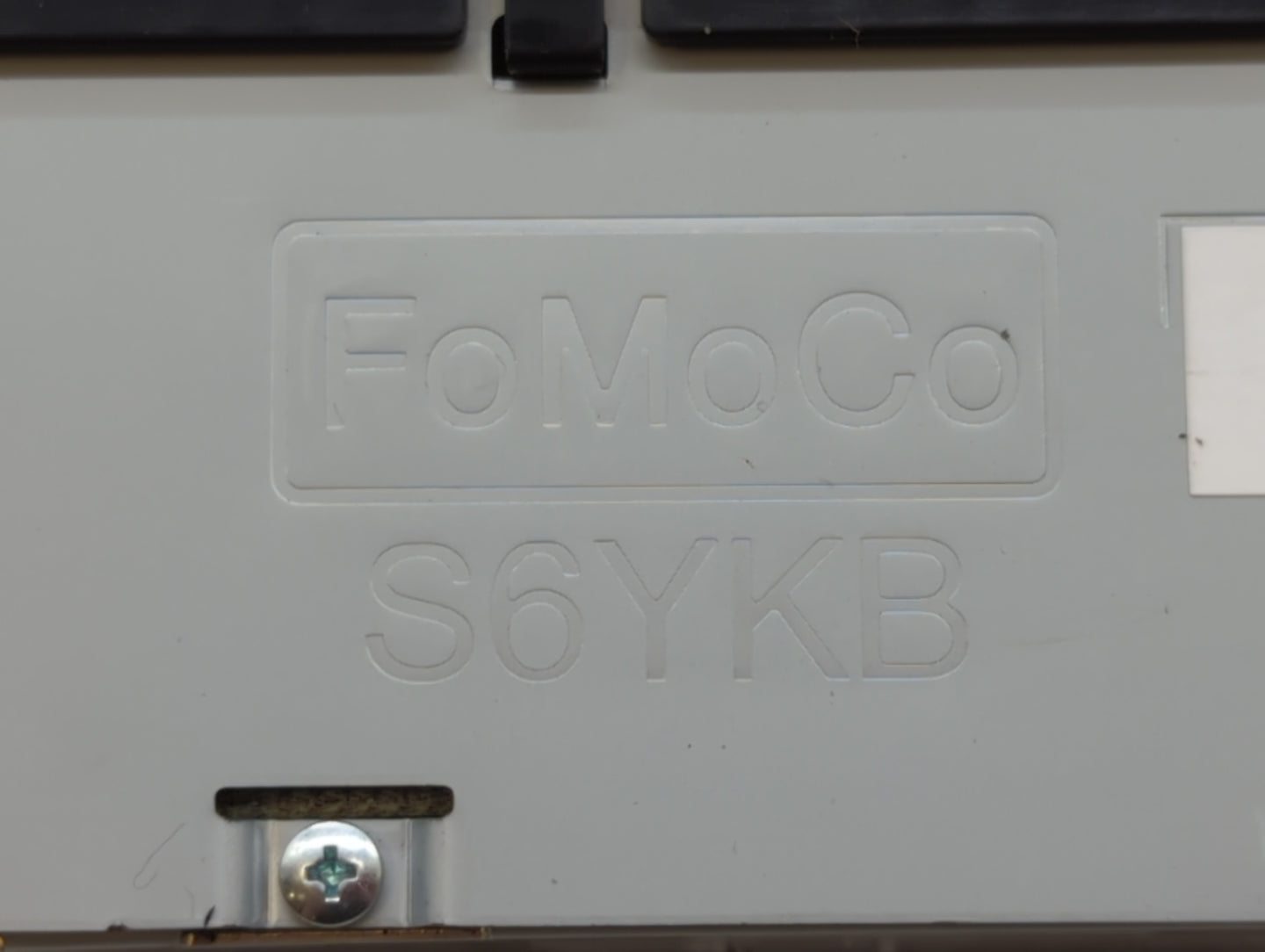 2016-2017 Ford Explorer Am Fm Cd Player Radio Receiver - Oemusedautoparts1.com