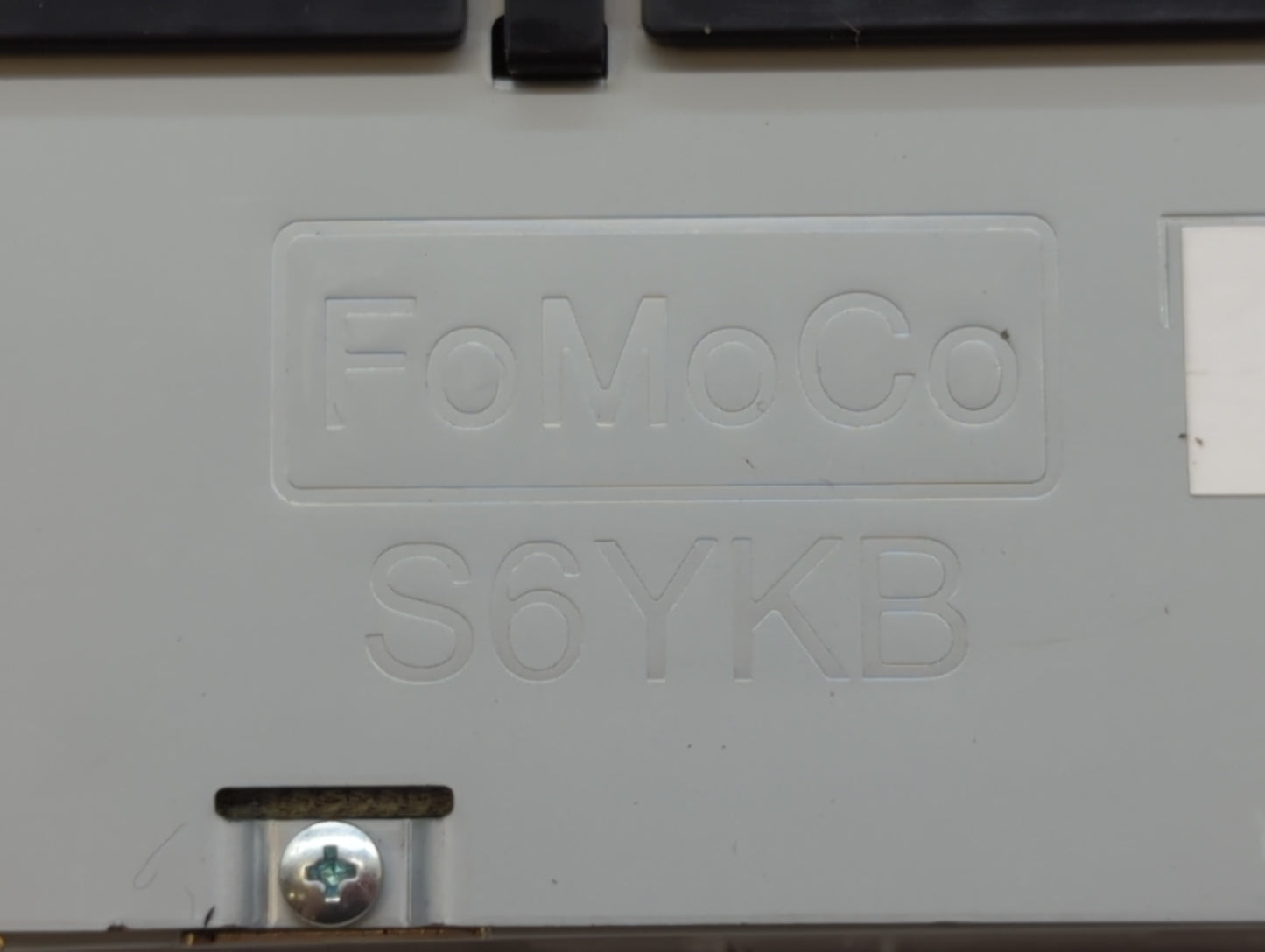 2016-2017 Ford Explorer Am Fm Cd Player Radio Receiver - Oemusedautoparts1.com
