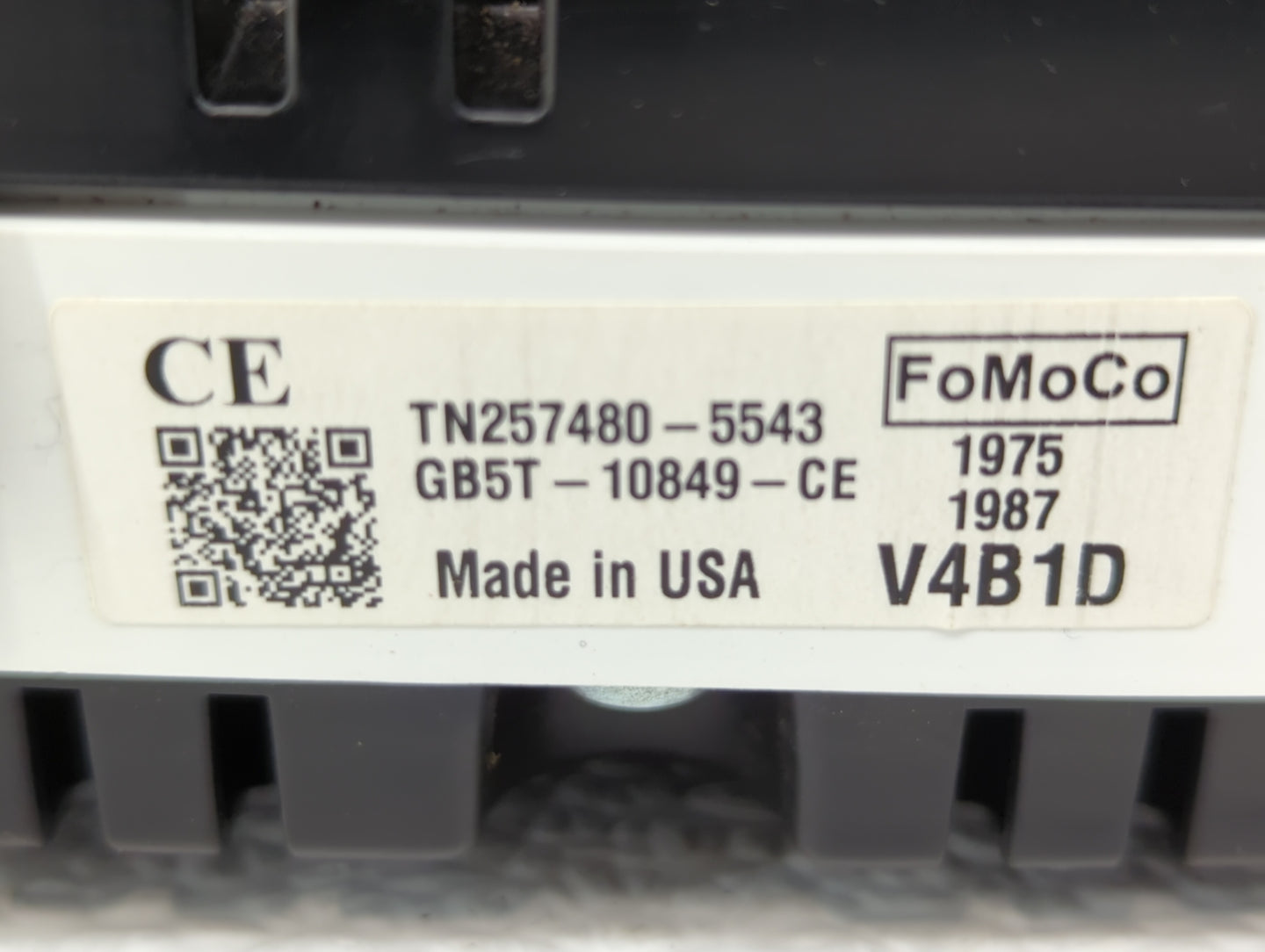 2016 Ford Explorer Instrument Cluster Speedometer Gauges P/N:GB5T-10849-CF GB5T-10849-CE Fits OEM Used Auto Parts - Oemuseda