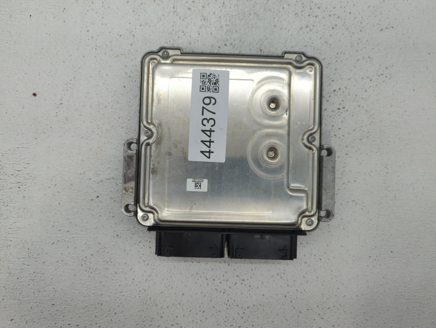 2016-2019 Ford Explorer PCM Engine Control Computer ECU ECM PCU OEM P/N:F2GA-12A650-ARB F2GA-12A650-BRB Fits OEM Used Auto P