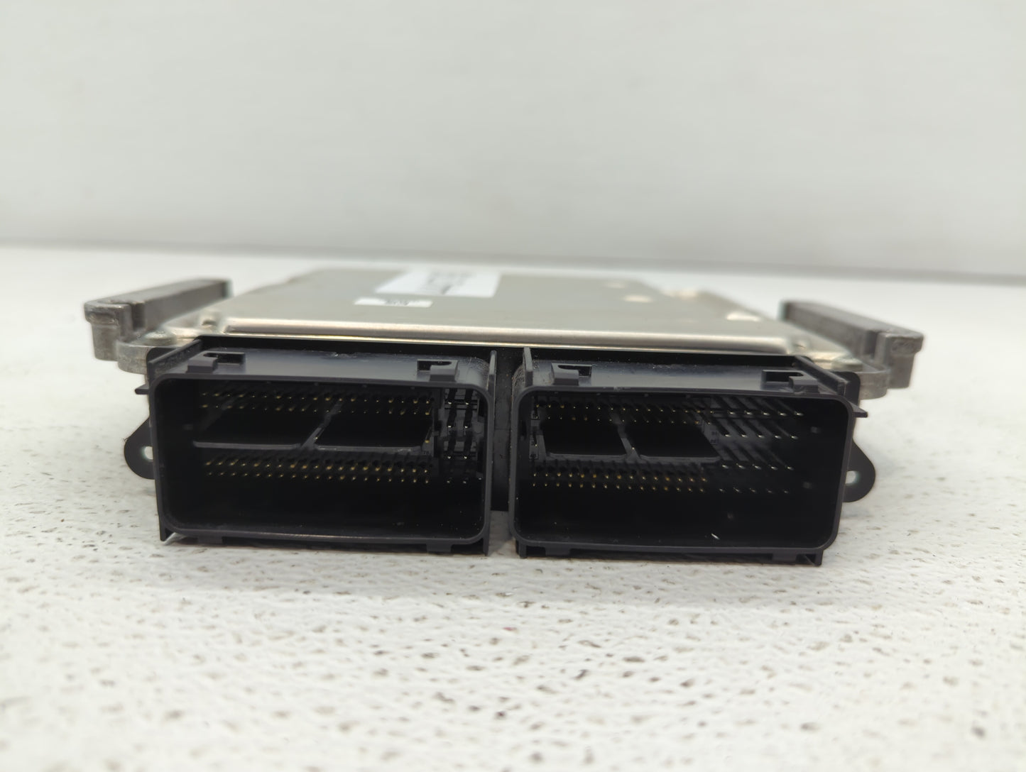 2016-2019 Ford Explorer PCM Engine Control Computer ECU ECM PCU OEM P/N:F2GA-12A650-ARB F2GA-12A650-BRB Fits OEM Used Auto P