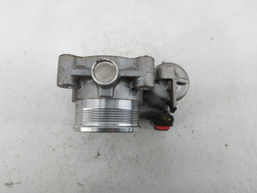 2016-2019 Ford Explorer Throttle Body P/N:DS7E-9F991-BD DS7E-9F991-BB Fits Fits 2014 2015 2016 2017 2018 2019 2020 2021 2022 OEM Used Auto Parts