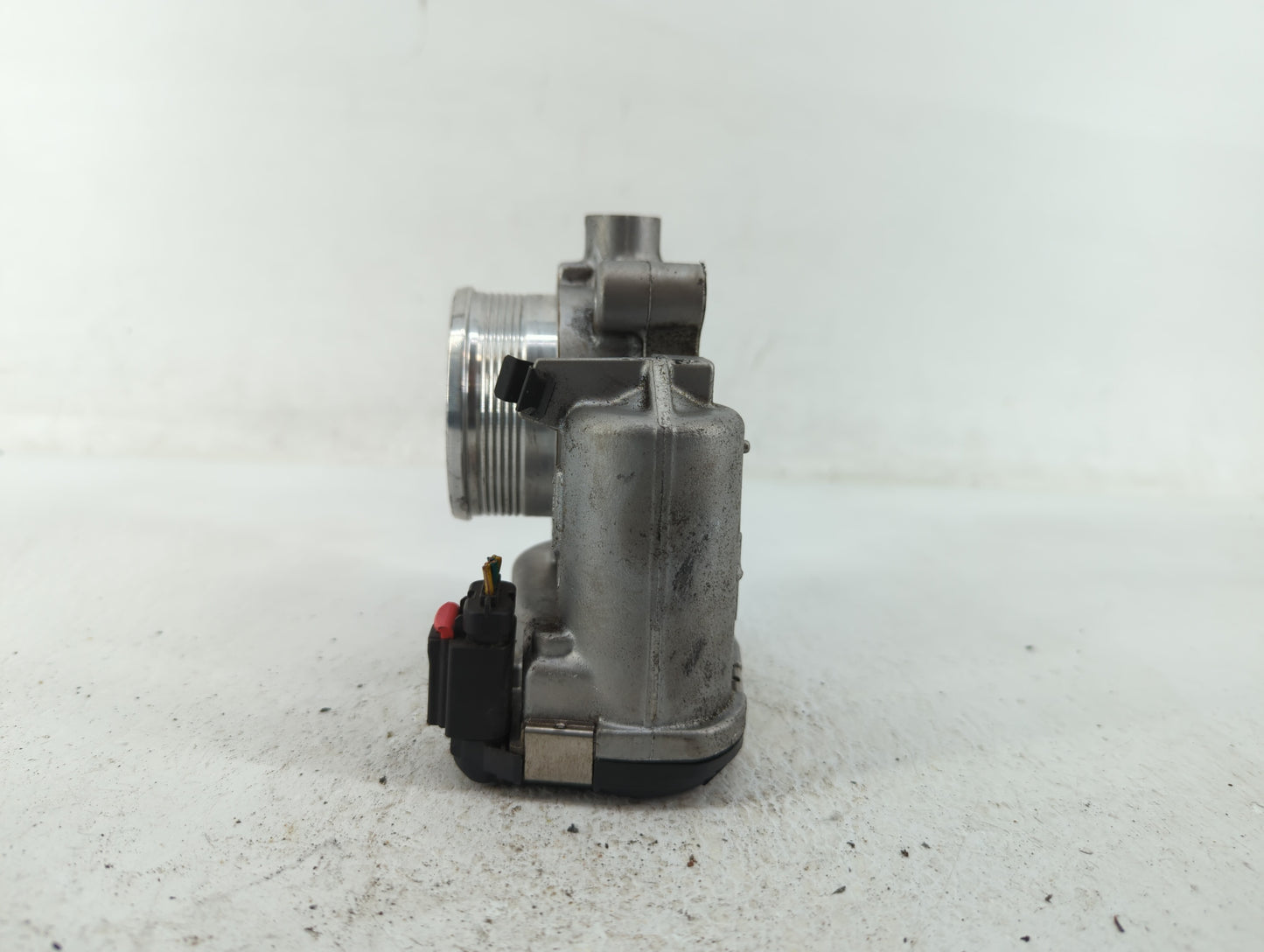 2016-2019 Ford Explorer Throttle Body P/N:DS7E-9F991-BD DS7E-9F991-BB Fits Fits 2014 2015 2016 2017 2018 2019 2020 2021 2022