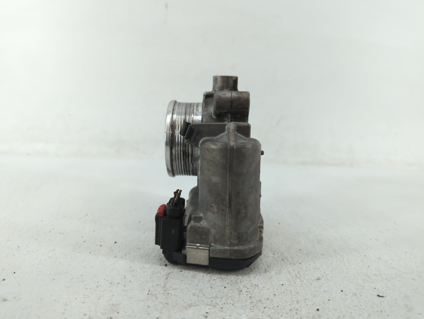 2016-2019 Ford Explorer Throttle Body P/N:DS7E-9F991-BD DS7E-9F991-BB Fits Fits 2014 2015 2016 2017 2018 2019 2020 2021 2022