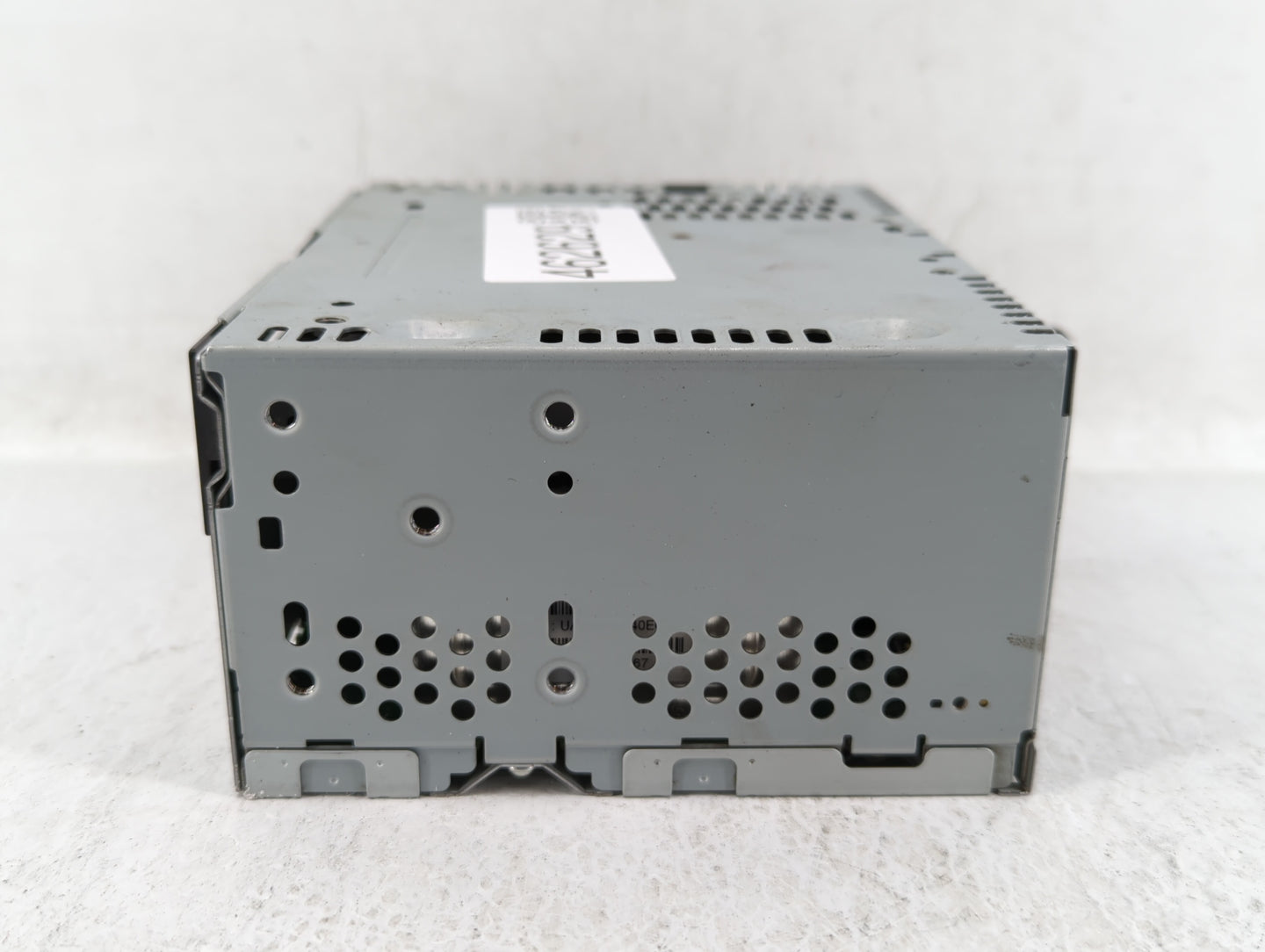 2016-2017 Ford Explorer Am Fm Cd Player Radio Receiver - Oemusedautoparts1.com