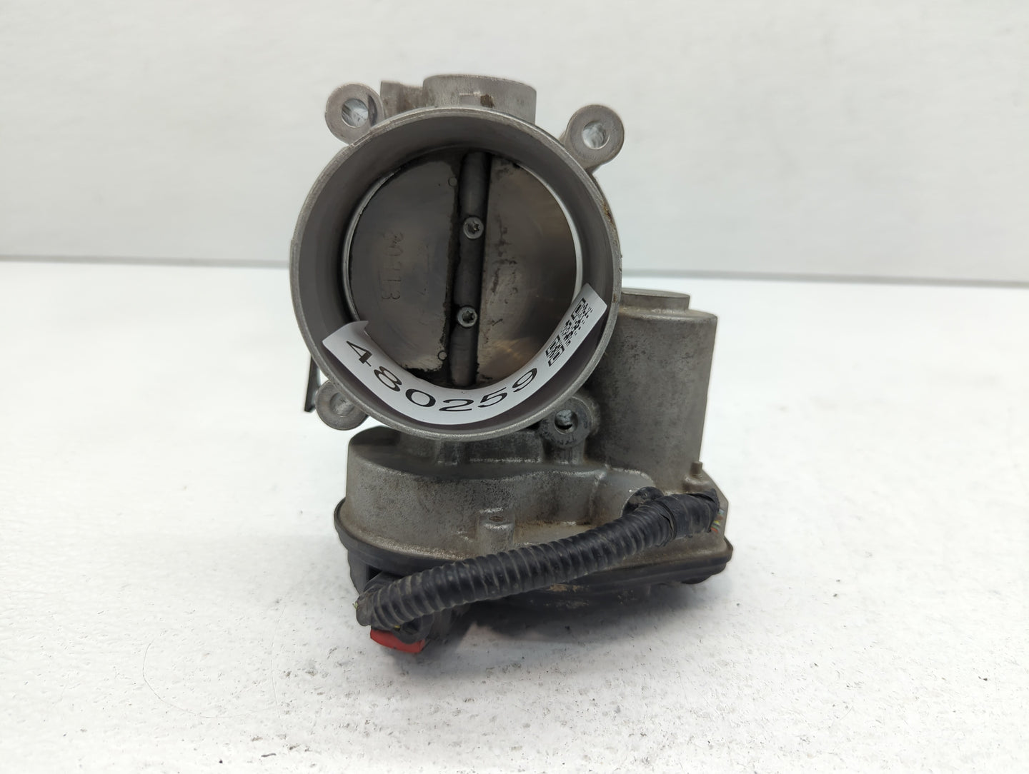 2011-2019 Ford Explorer Throttle Body P/N:AT4E-9F991-EH AT4E-9F991-EL Fits Fits 2011 2012 2013 2014 2015 2016 2017 2018 2019