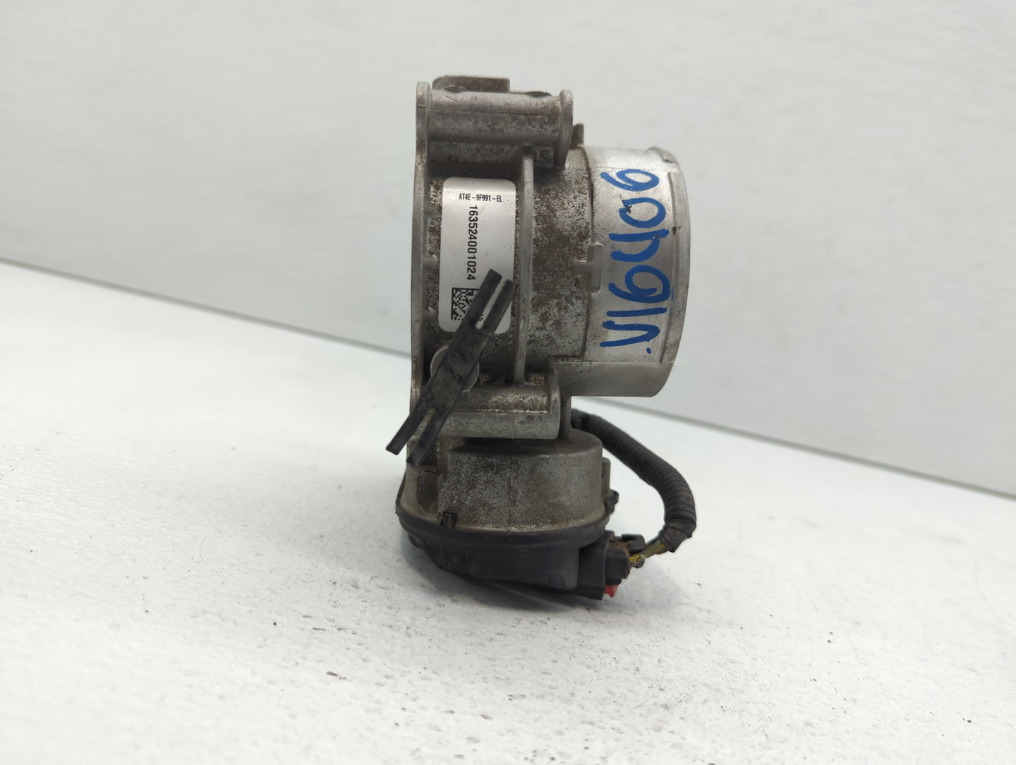 2011-2019 Ford Explorer Throttle Body P/N:AT4E-9F991-EH AT4E-9F991-EL Fits Fits 2011 2012 2013 2014 2015 2016 2017 2018 2019
