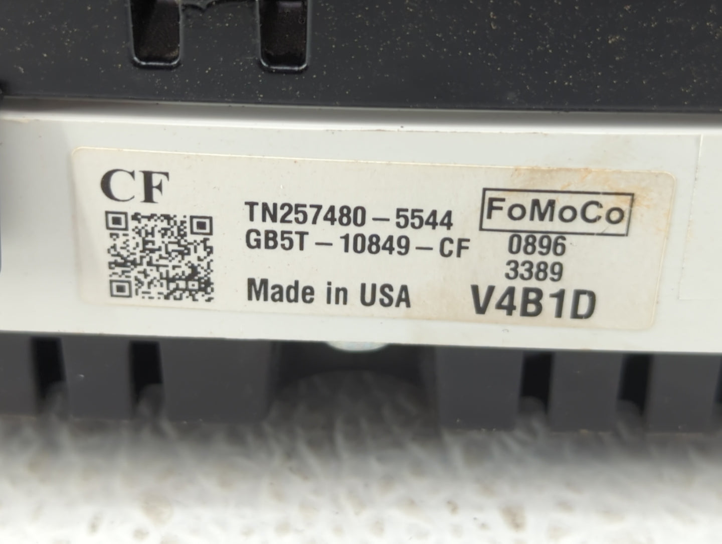 2016 Ford Explorer Instrument Cluster Speedometer Gauges P/N:GB5T-10849-CF GB5T-10849-CE Fits OEM Used Auto Parts - Oemuseda