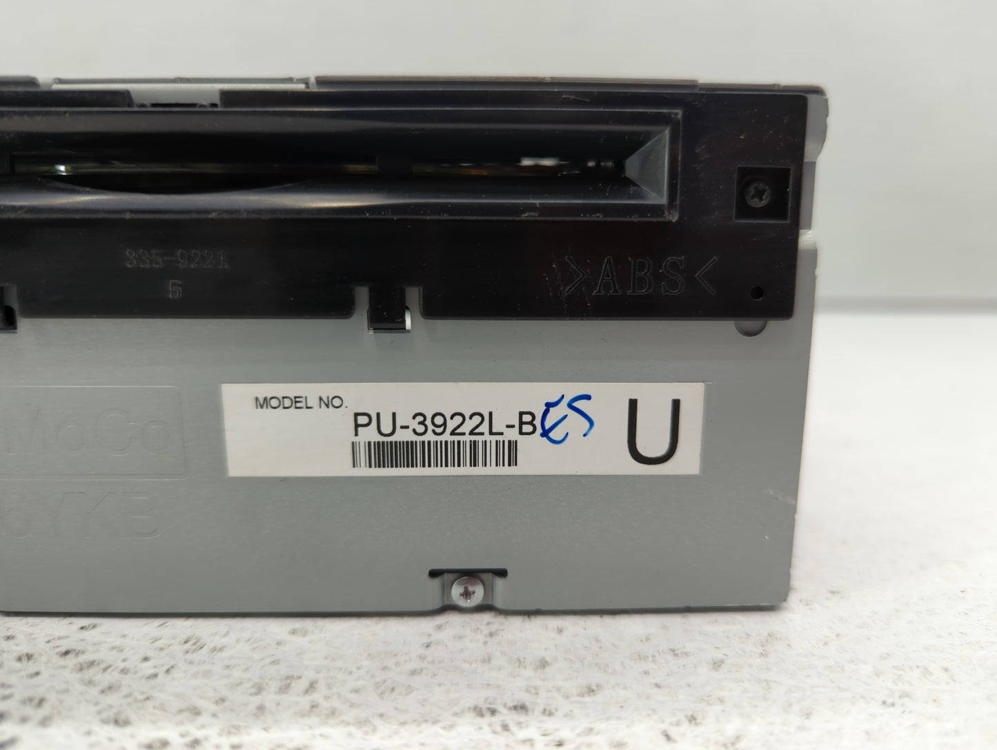 2016-2017 Ford Explorer Radio AM FM Cd Player Receiver Replacement P/N:GB5T-19C107-BG Fits Fits 2016 2017 OEM Used Auto Part